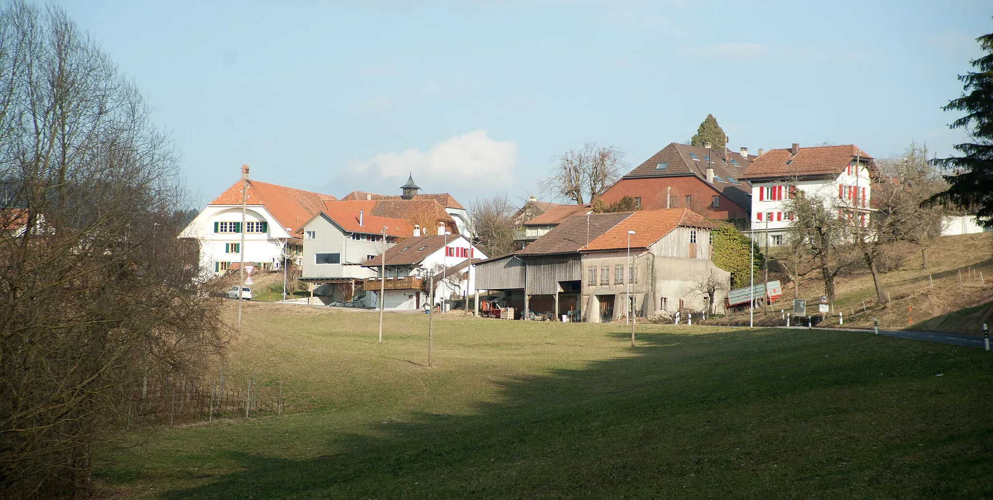 Photo showing: Vue d'ensemble du village de Mur, canton de Vaud, Suisse.