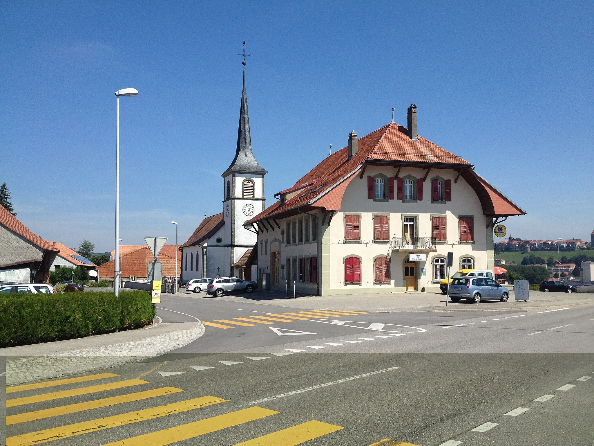 Photo showing: Billens dans la commune fribourgeoise de Billens-Hennens en Suisse.