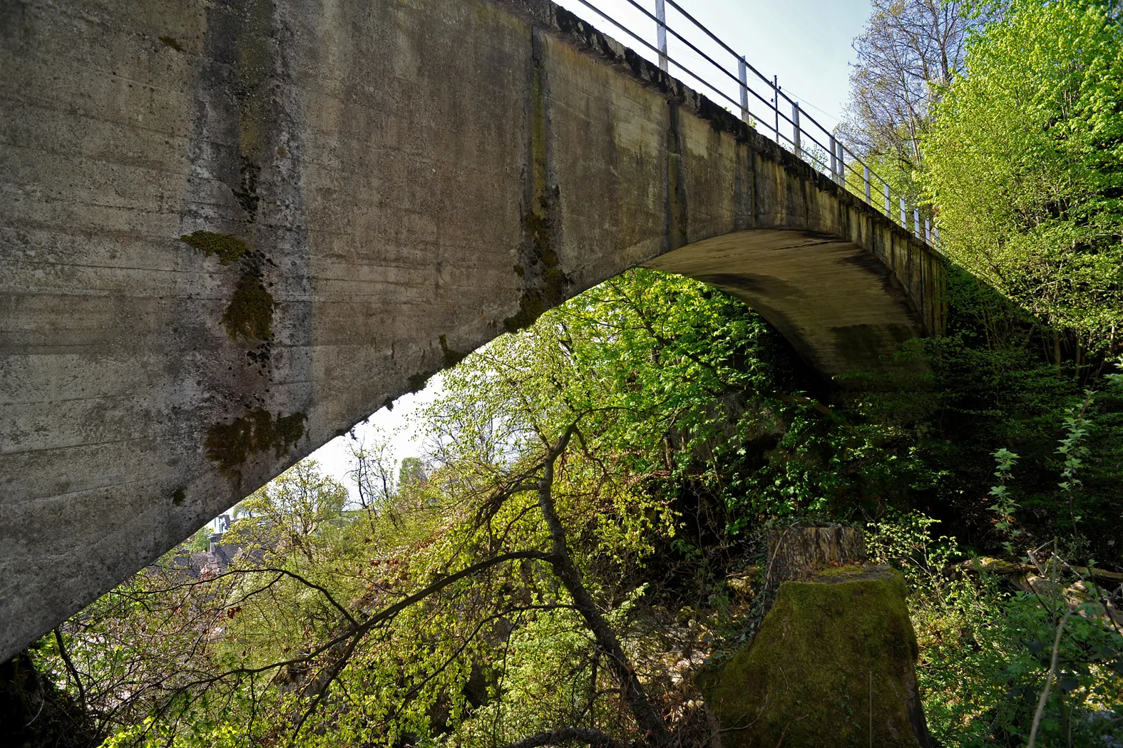 Photo showing: Twannbach bridge by Robert Maillart, built 1938; Berne, Switzerland
