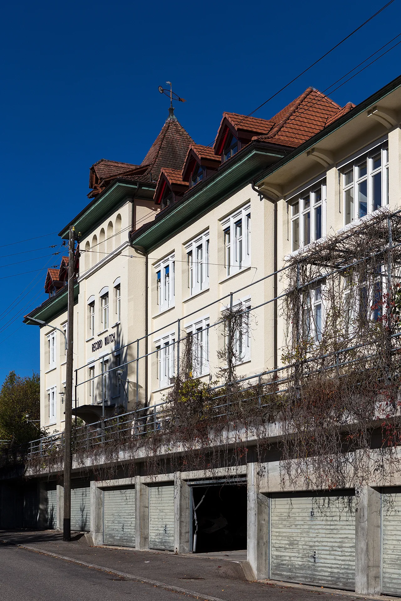 Photo showing: Ehemalige Uhrenfabrik Record Watch in Tramelan (BE)