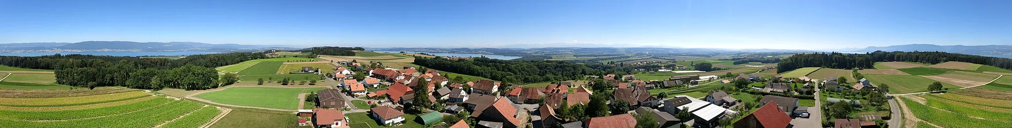 Photo showing: 360° Panorama vom Château d'eau de Montmagny