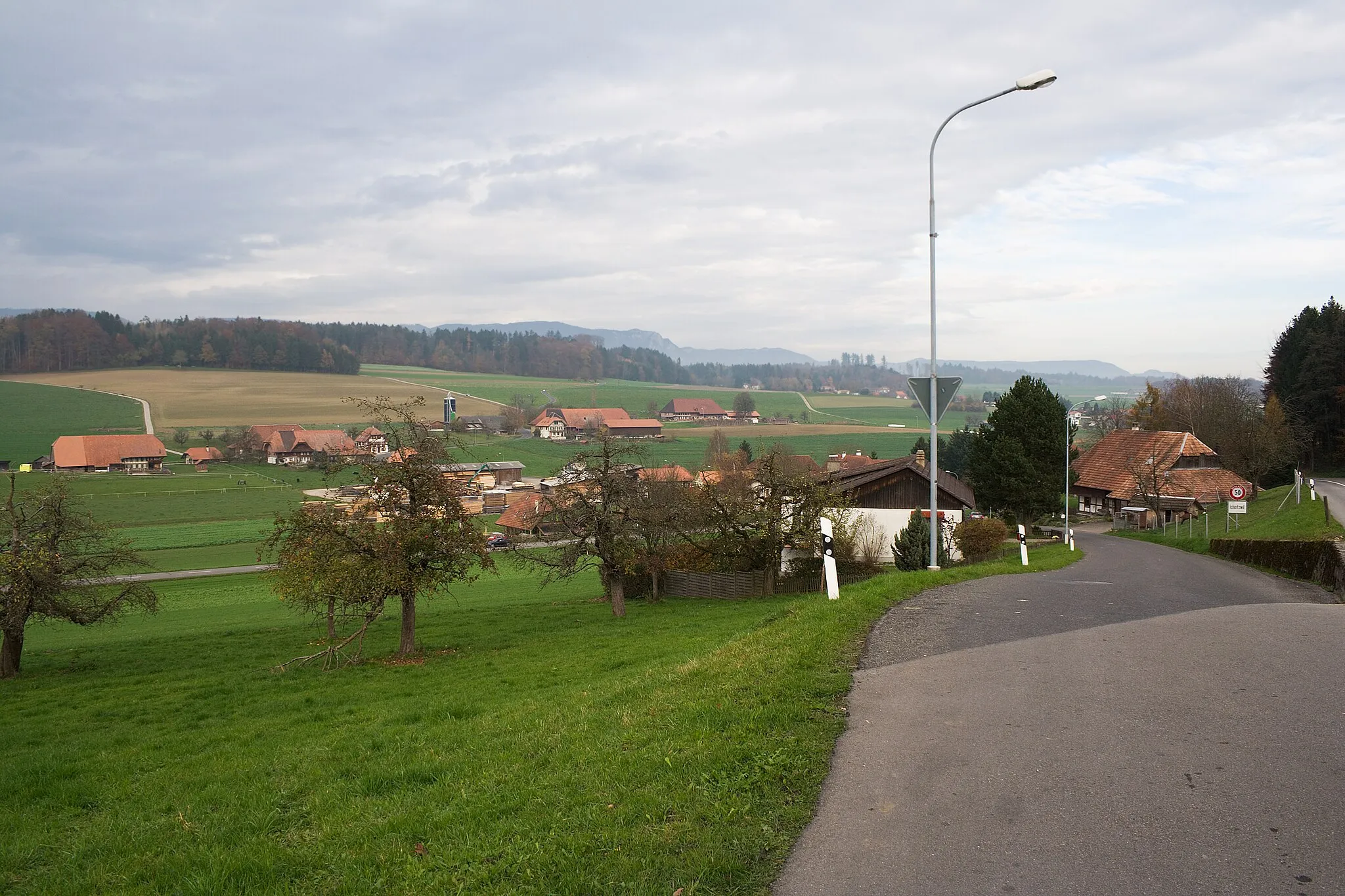 Photo showing: Ichertswil, eine lose Siedlung im Kanton Solothurn, Schweiz