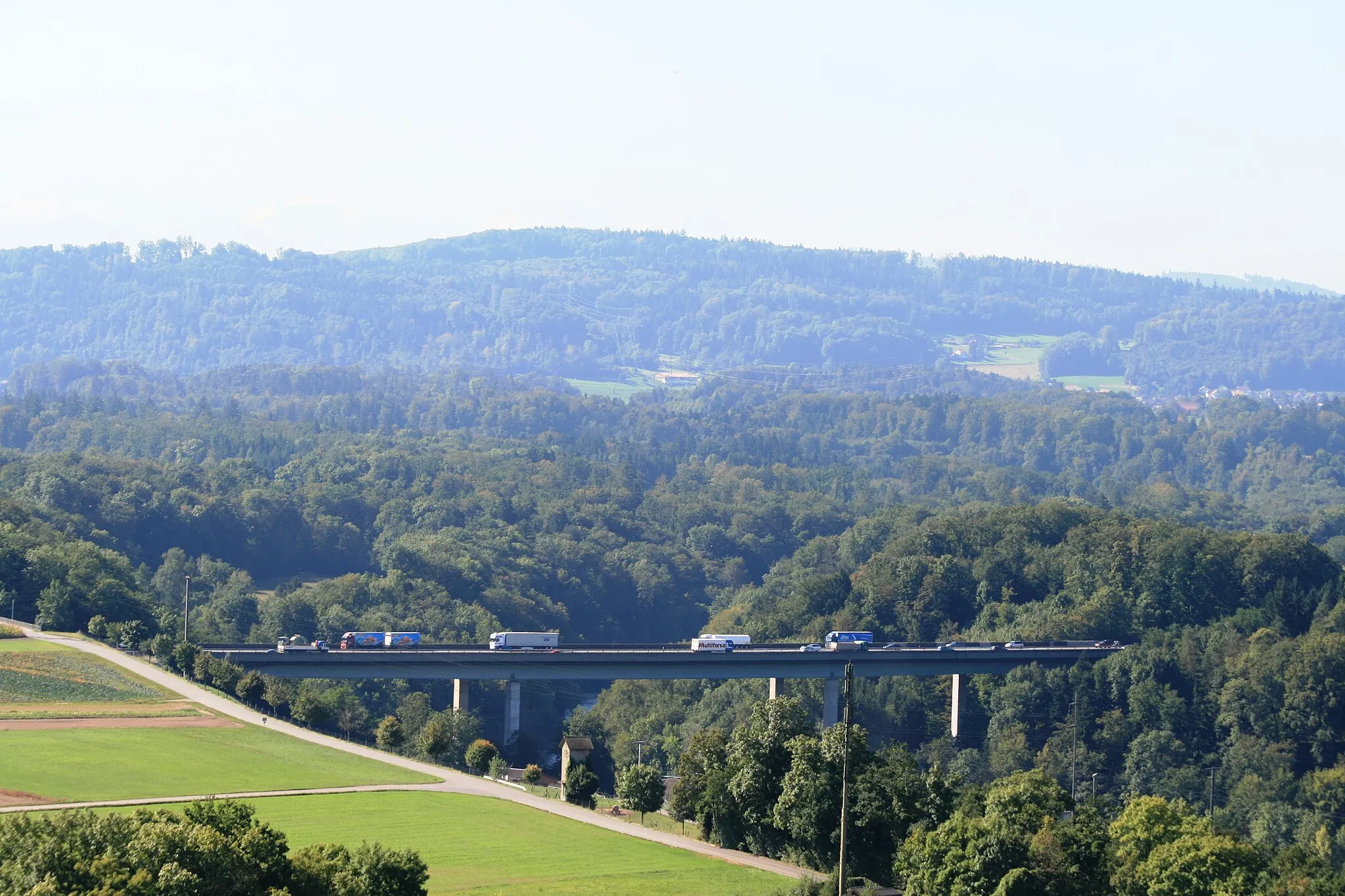 Photo showing: Brücke der A 1 über die Reuss zwischen Birrhard und Birmenstorf, Schweiz