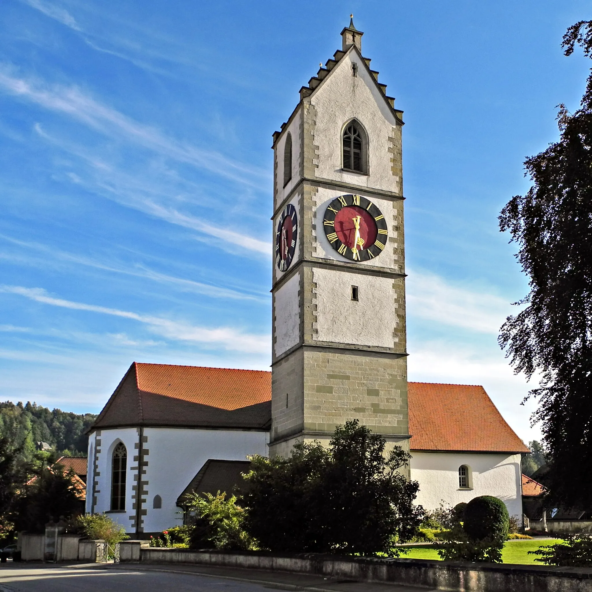 Photo showing: Reformierte Kirche Sumiswald im Kanton Bern, Gesamtansicht