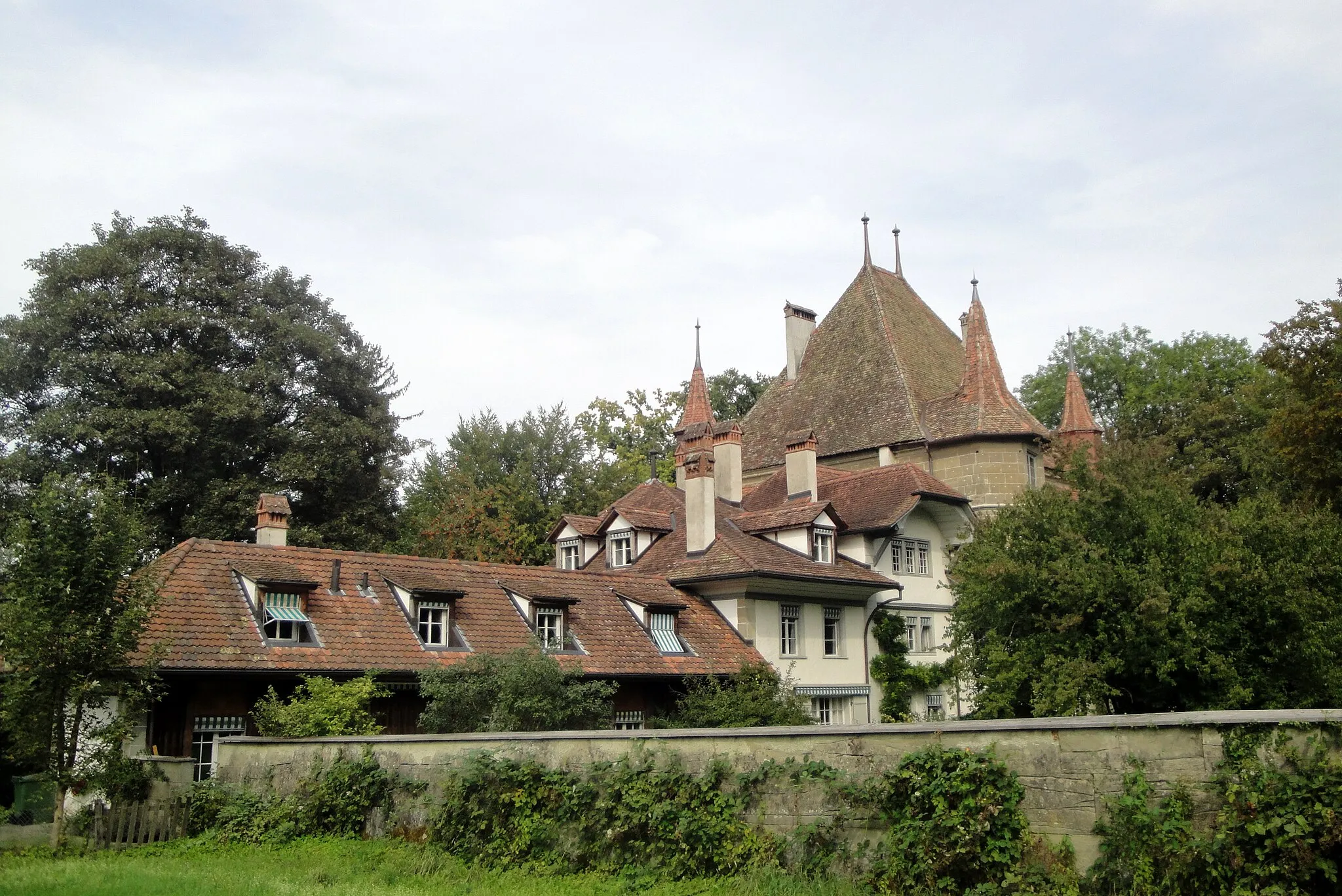 Photo showing: Bern, Schloss Holligen