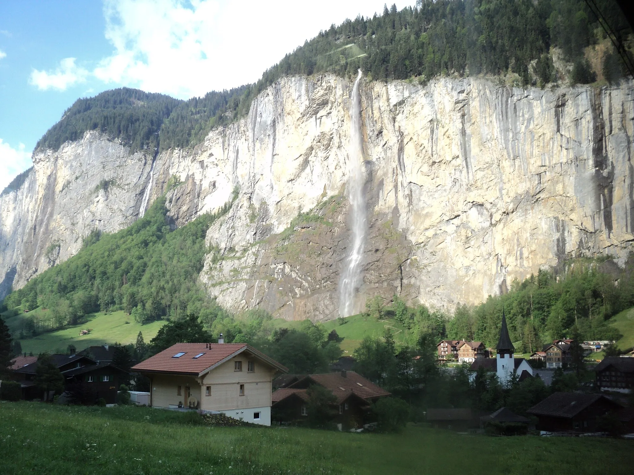 Photo showing: Lauterbrunnen