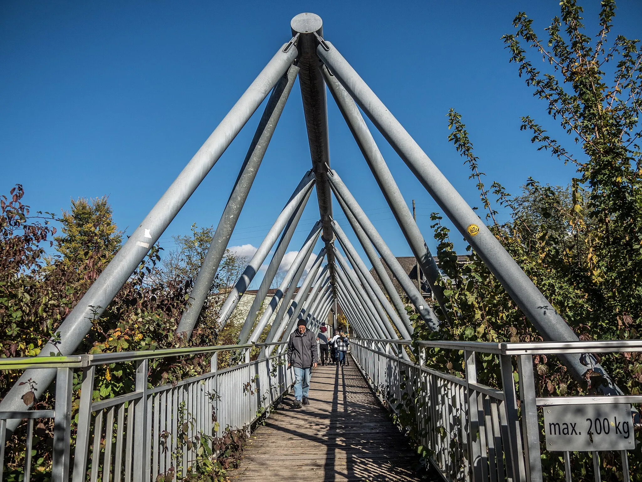 Photo showing: Pedestrian Bridge over the Sense River,  Laupen, Canton of Bern, Switzerland