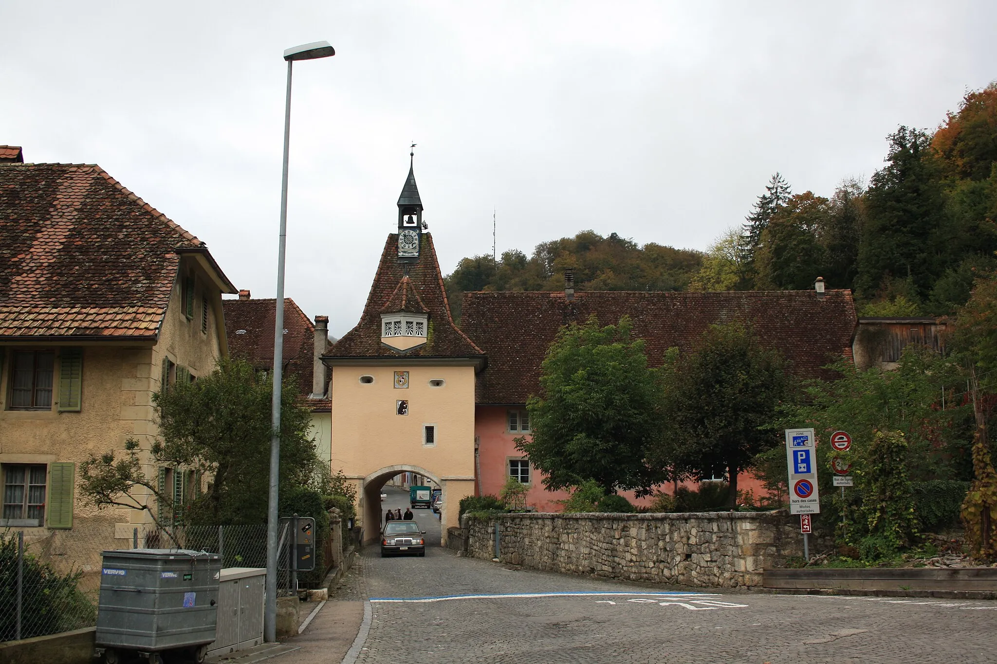 Photo showing: St. Ursanne, St. Peter's gate