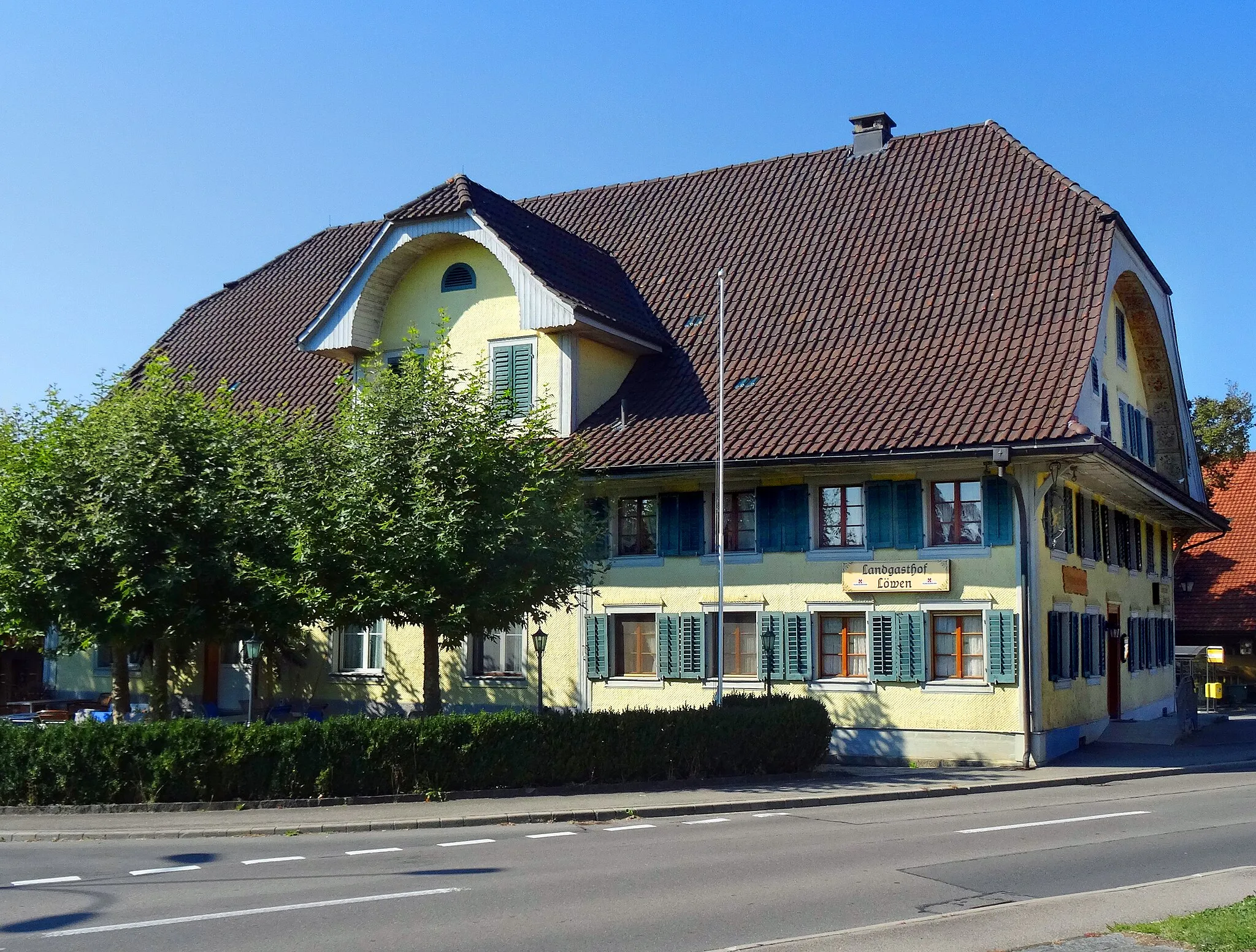 Photo showing: Löwen Inn in Schwarzenbach LU, Switzerland.