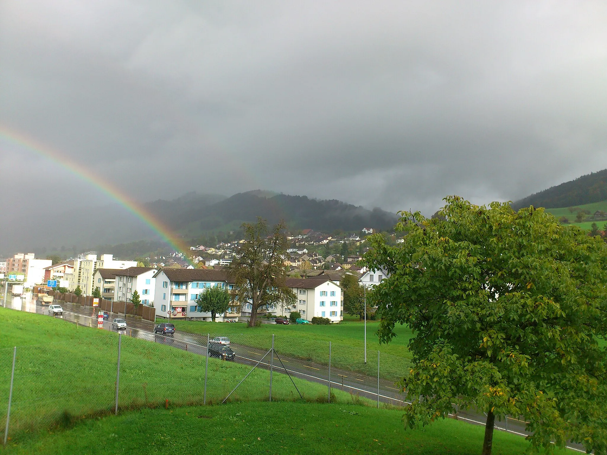 Photo showing: The rainbow at Ebikon near Luzern