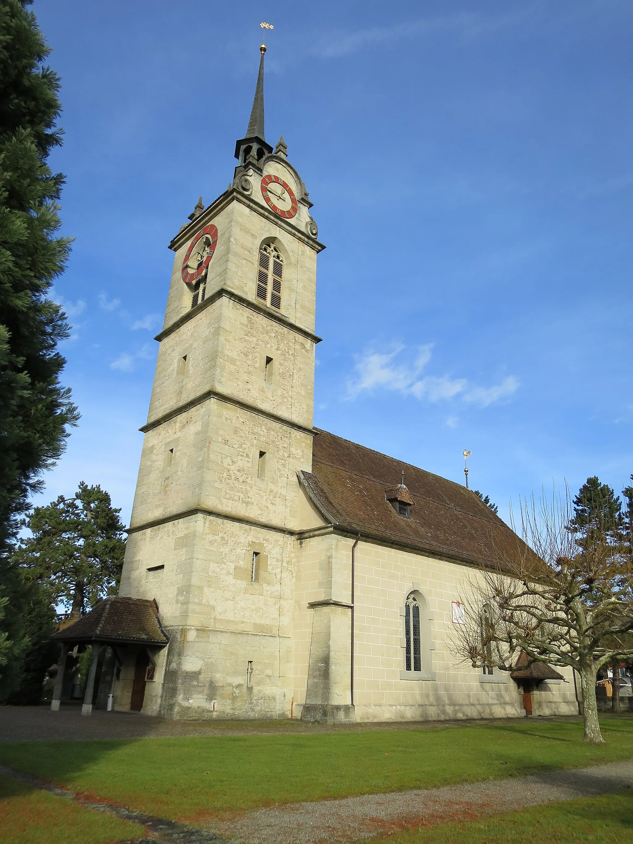 Photo showing: Aussenansicht der reformierten Kirche Gränichen
