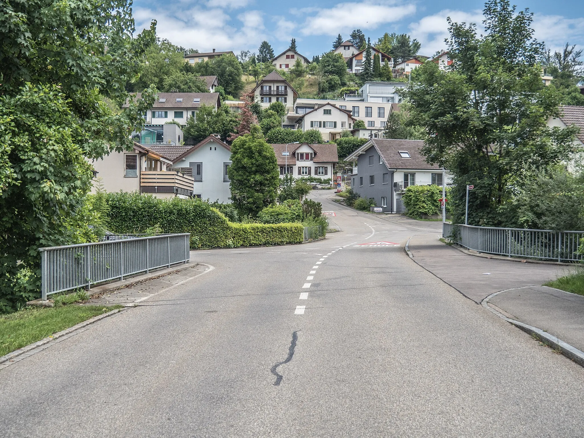 Photo showing: Vorstadtstrasse Road Bridge over the Wyna River, Gränichen, Canton of Aargau, Switzerland