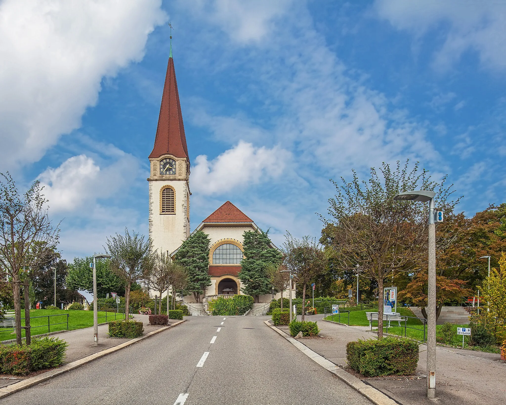 Photo showing: Wallisellen, Switzerland - 10 September 2014: the Protestant Church. Wallisellen is a municipality in the district of Bulach in the canton of Zurich in Switzerland, and belongs to the Glatt Valley (German: Glattal).