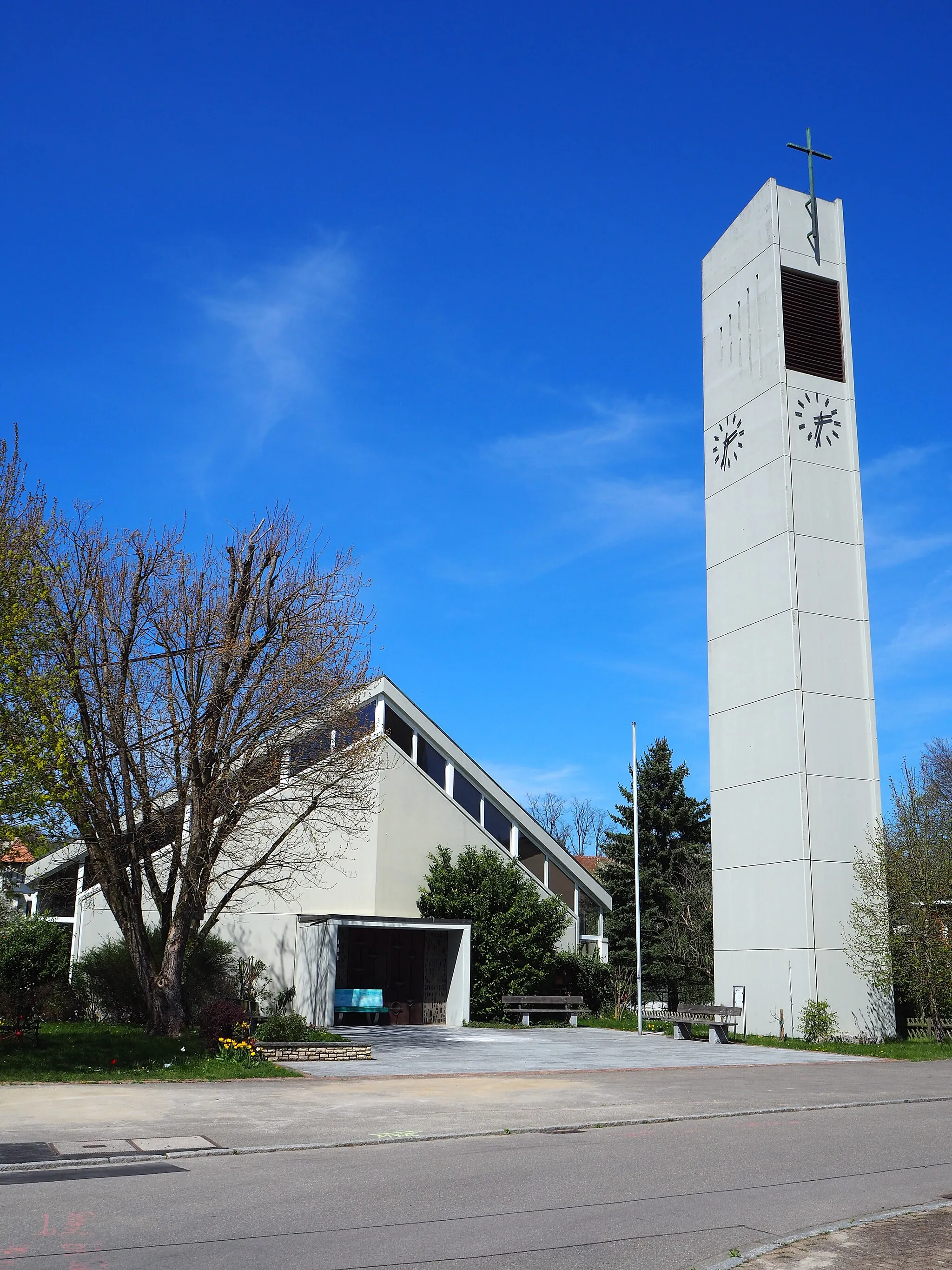 Photo showing: Markuskirche Jestetten, April 2018