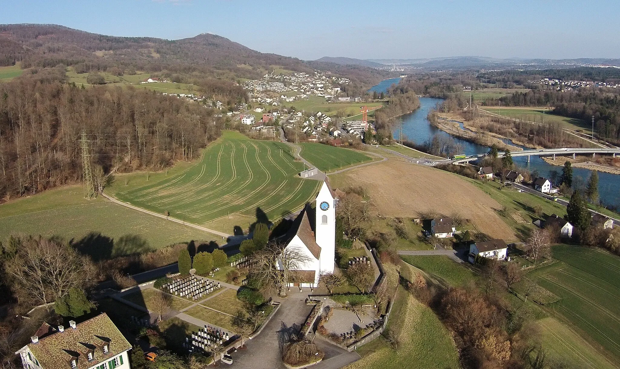 Photo showing: Blick auf die Kirche Kirchberg, Gemeinde Küttigen AG