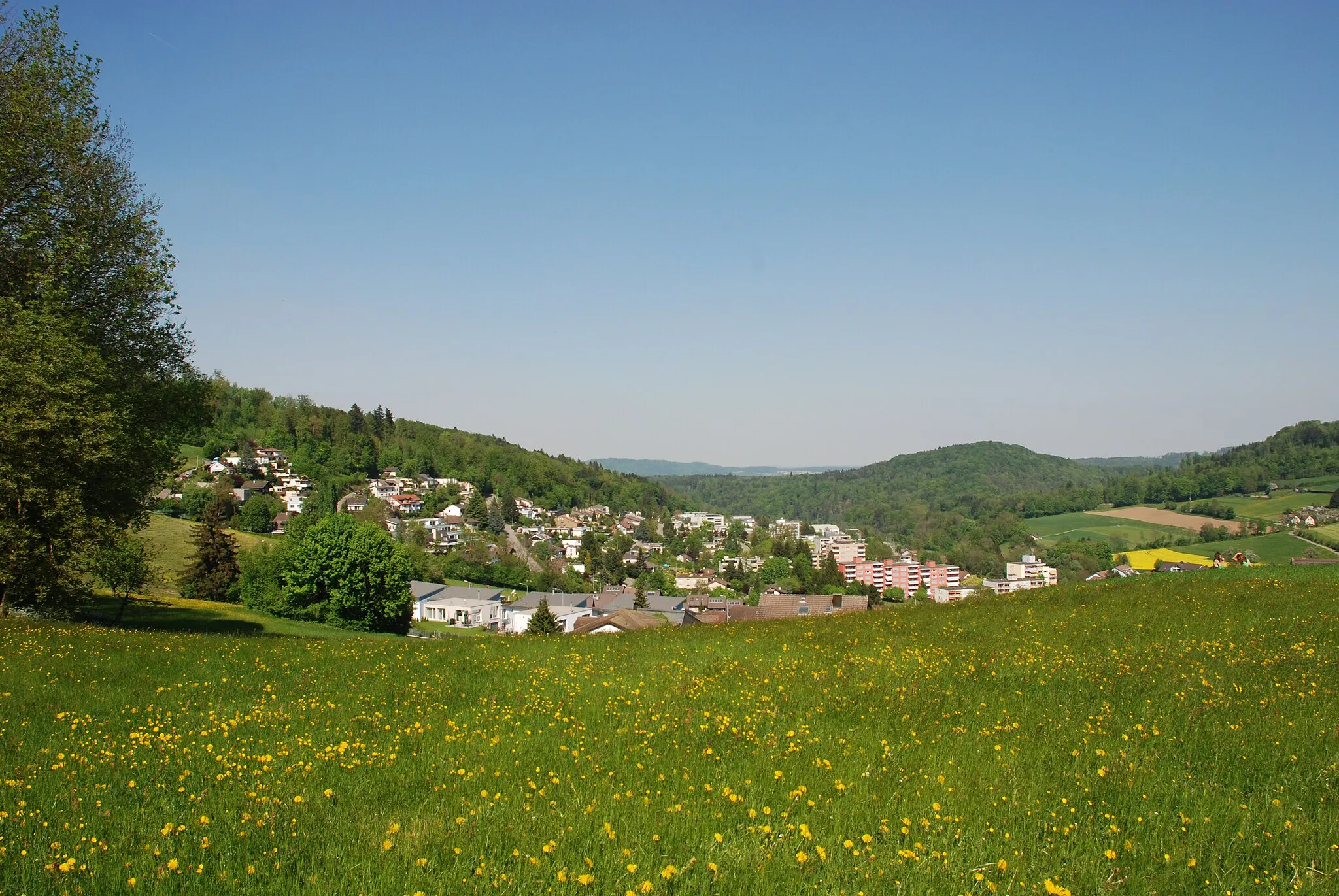 Photo showing: Rudolfstetten from Obertili heading north-north-east