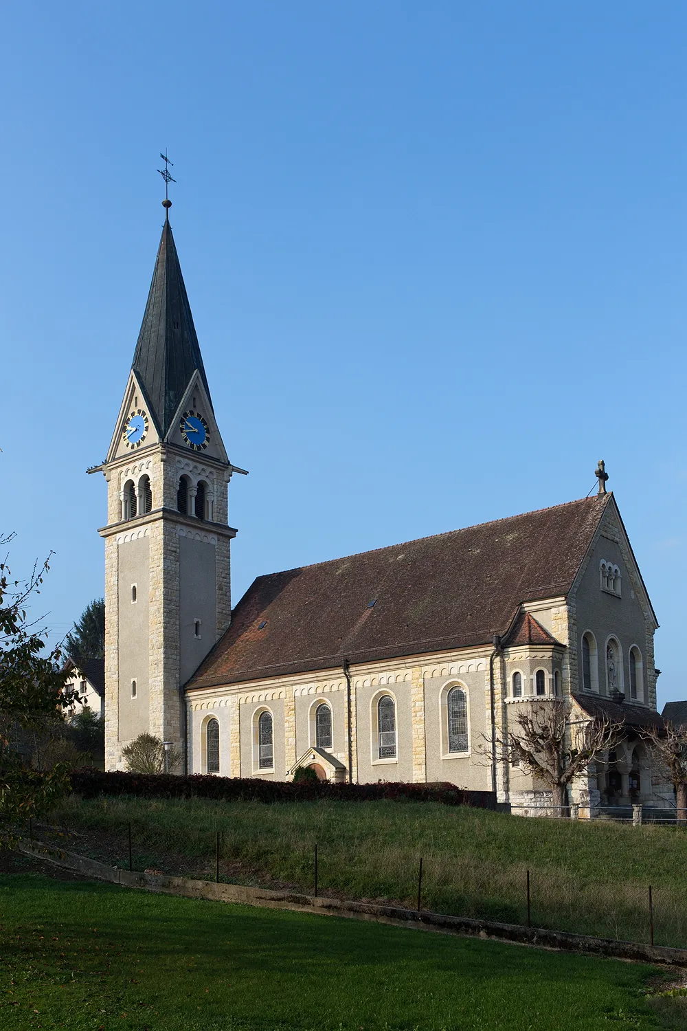 Photo showing: Katholische Kirche St. Mauritius in Kleinlützel (SO)