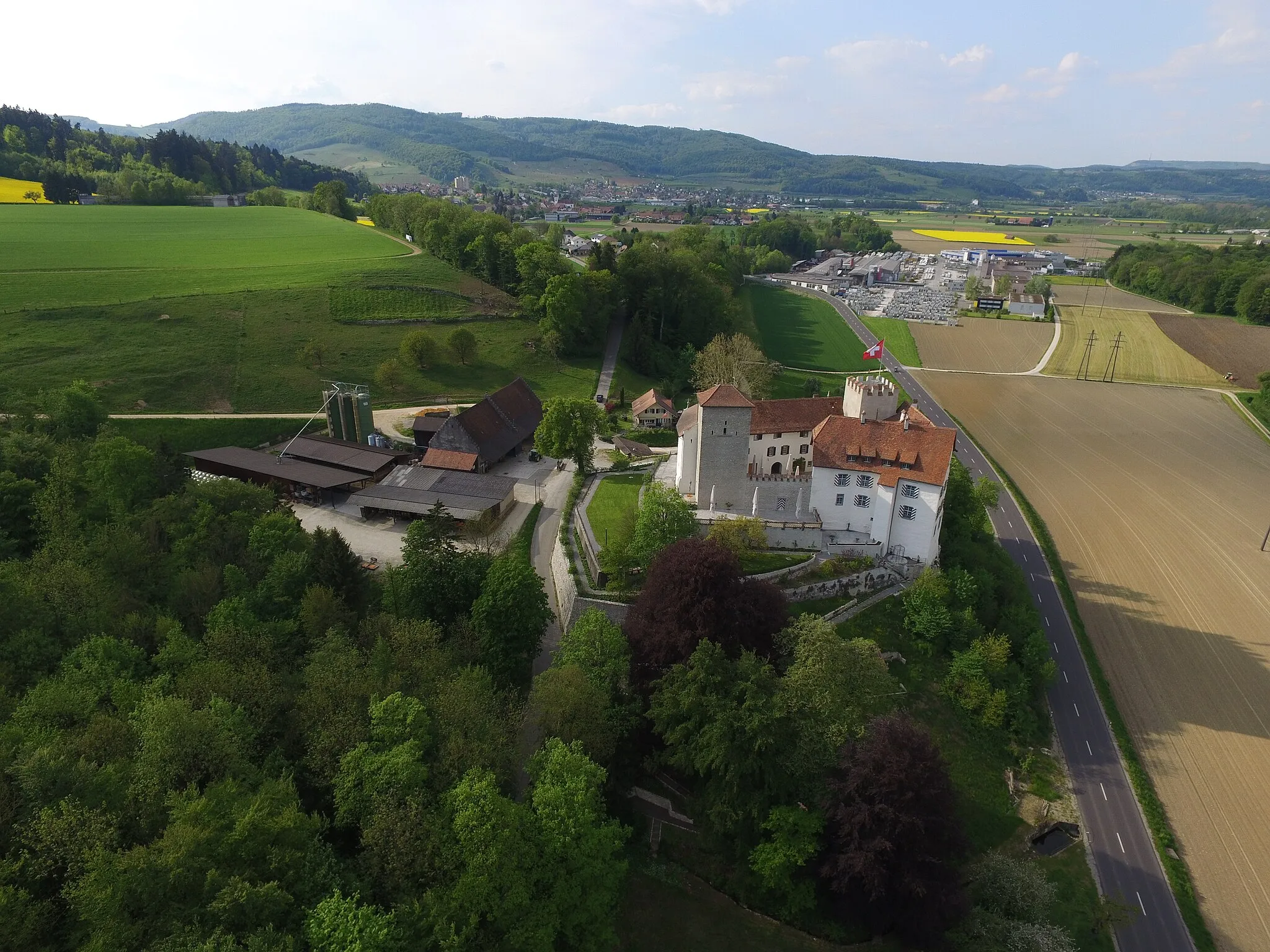 Photo showing: Jurapark Aargau, Schloss Wildenstein (Veltheim)