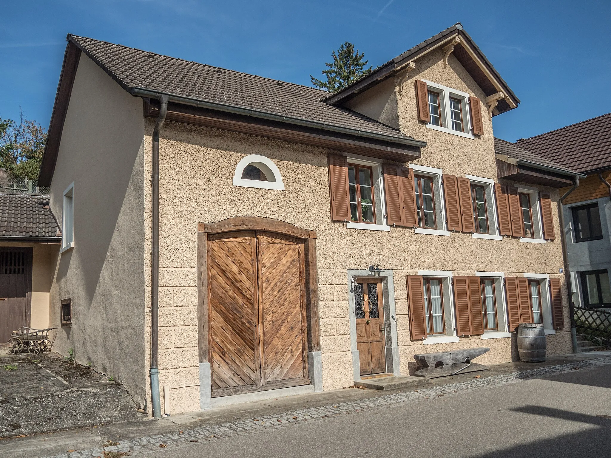 Photo showing: Residential Building in Effingen, Böztal, Canton of Aargau, Switzerland