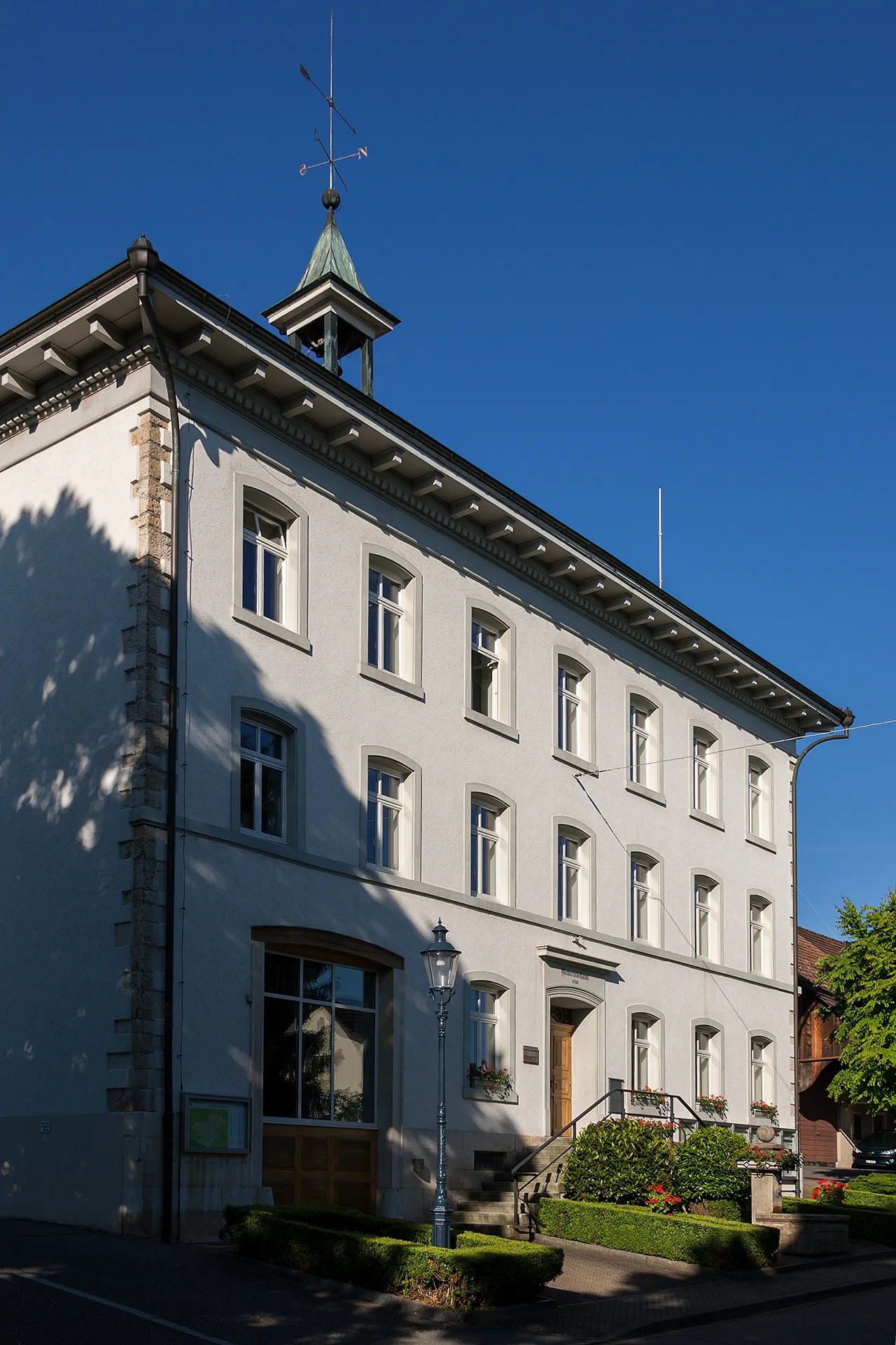 Photo showing: Gemeindehaus in Ettingen (BL)