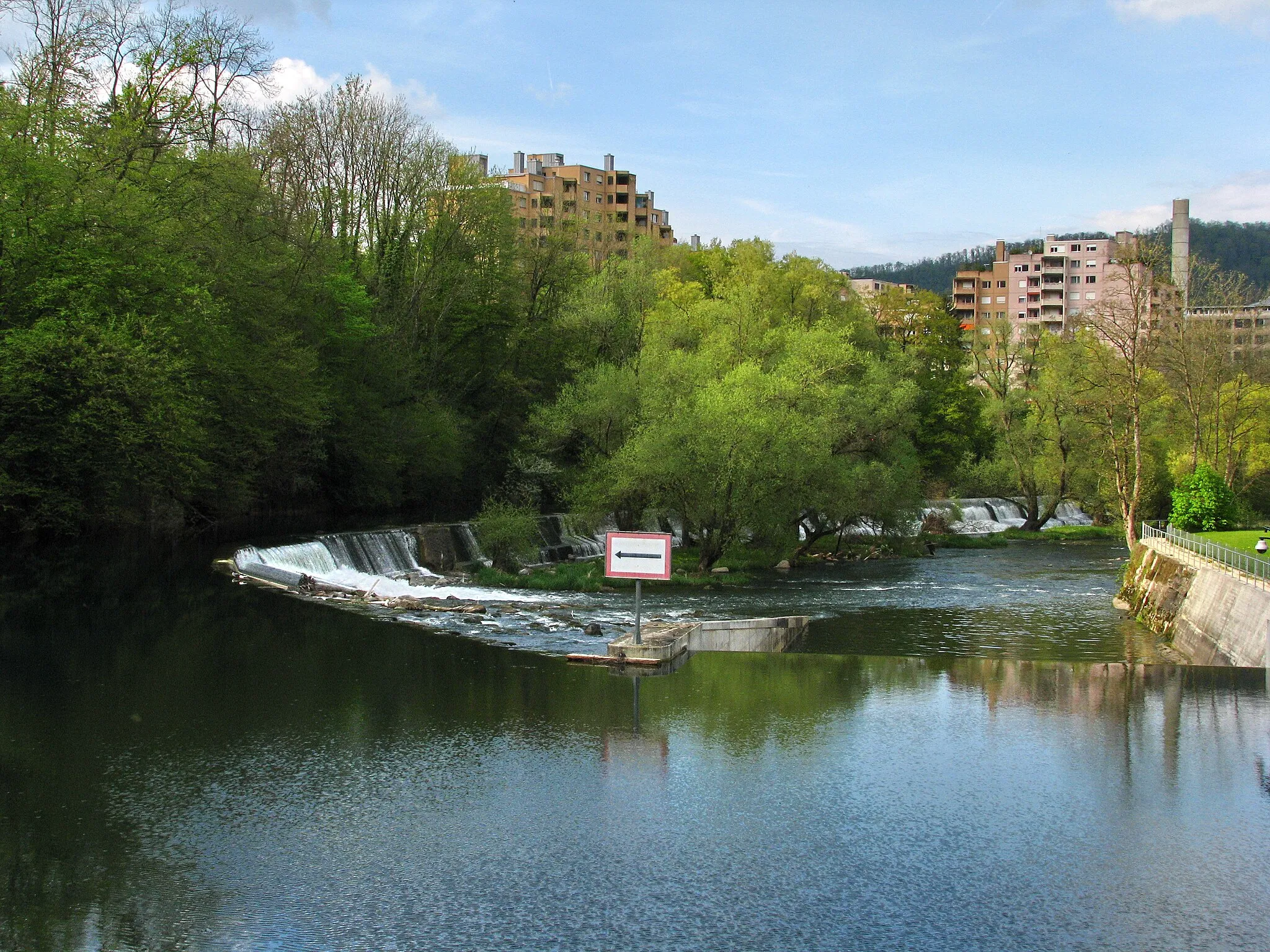 Photo showing: Limmat in Neuenhof (AG)