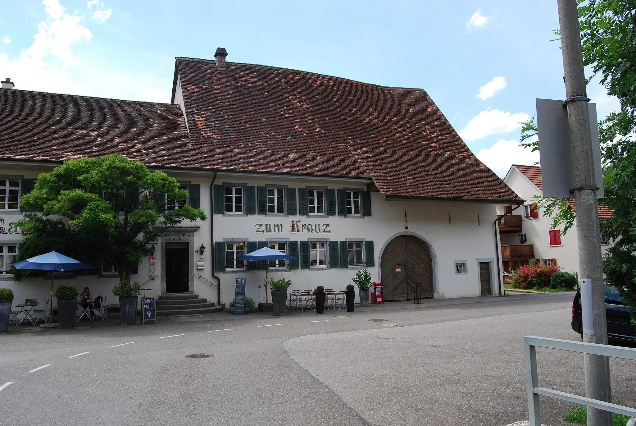 Photo showing: Restaurant zum Kreuz at Erschwil, canton of Solothurn, Switzerland