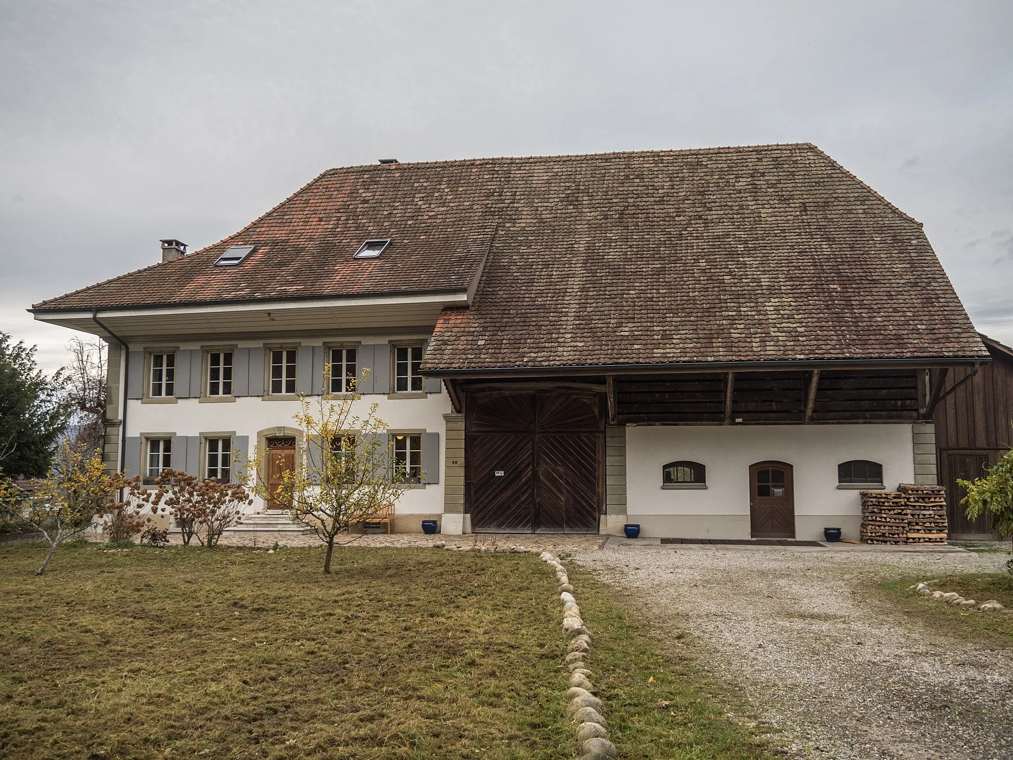 Photo showing: Protected Farmhouse, Murgenthal, Canton of Aargau, Switzerland