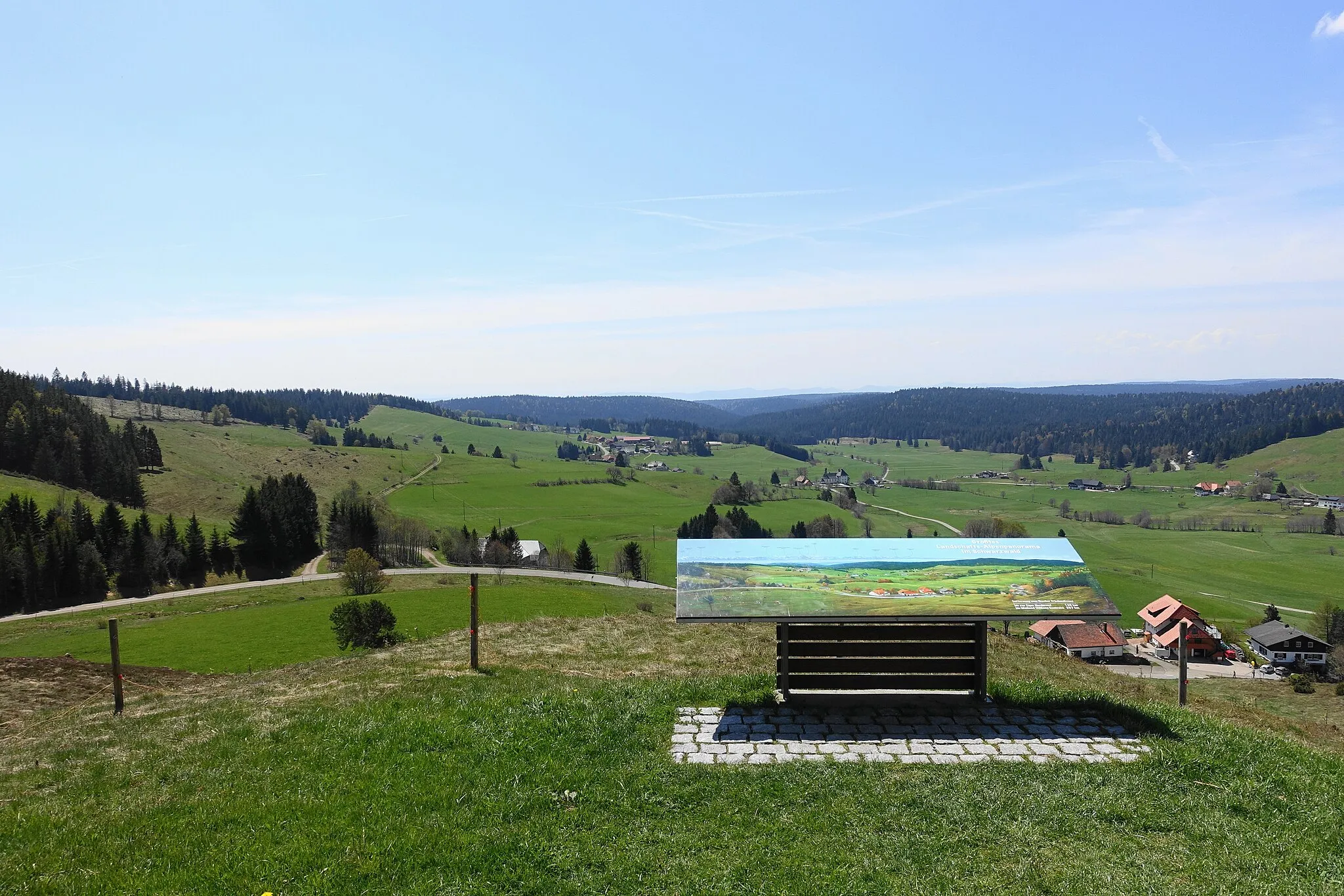 Photo showing: Ibach (Schwarzwald) Alpenpanorama Aussichtspunkt