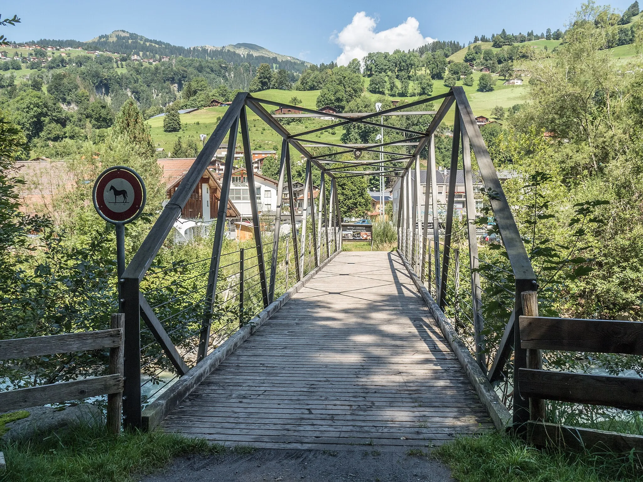 Photo showing: Vaggaila Bridge over the Landquart River, Küblis, Canton of Grisons, Switzerland