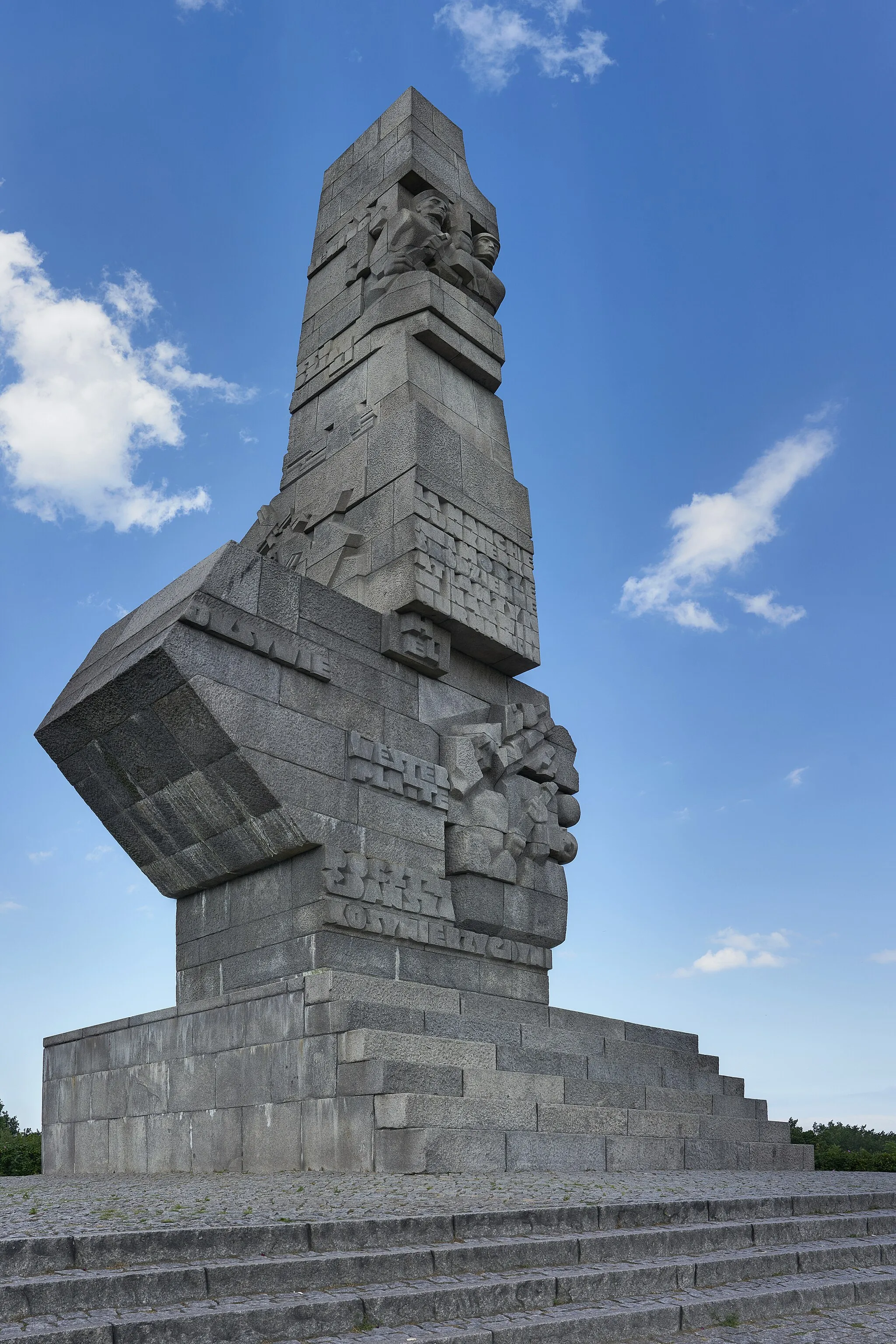 Photo showing: Westerplatte monument seen from SW