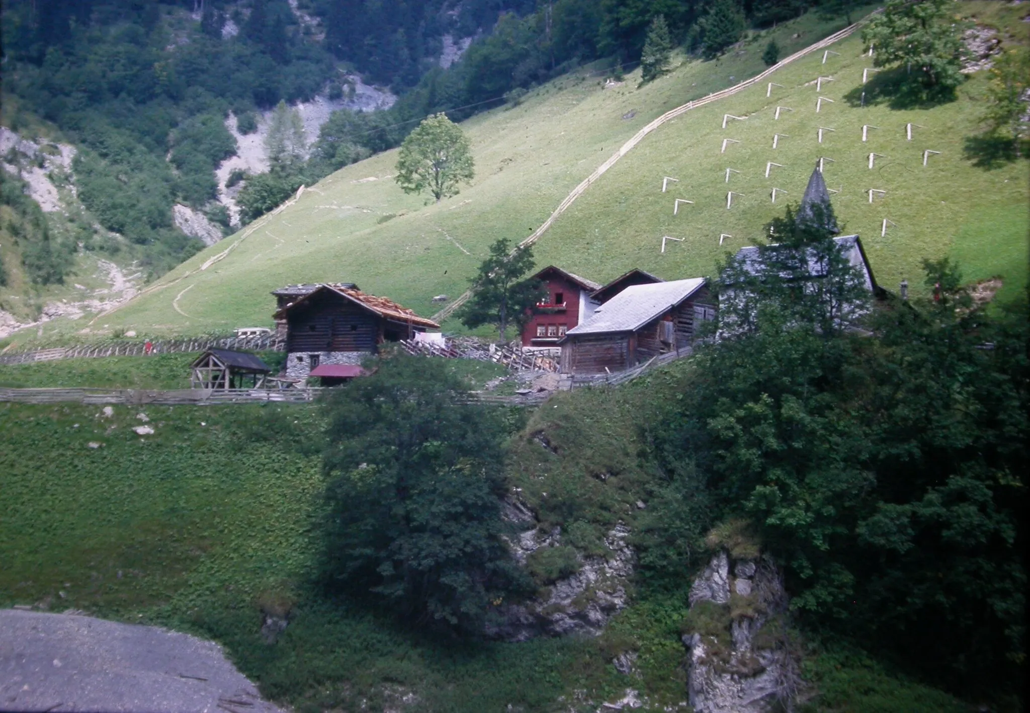 Photo showing: 1975 Calfeisental, St. Martin