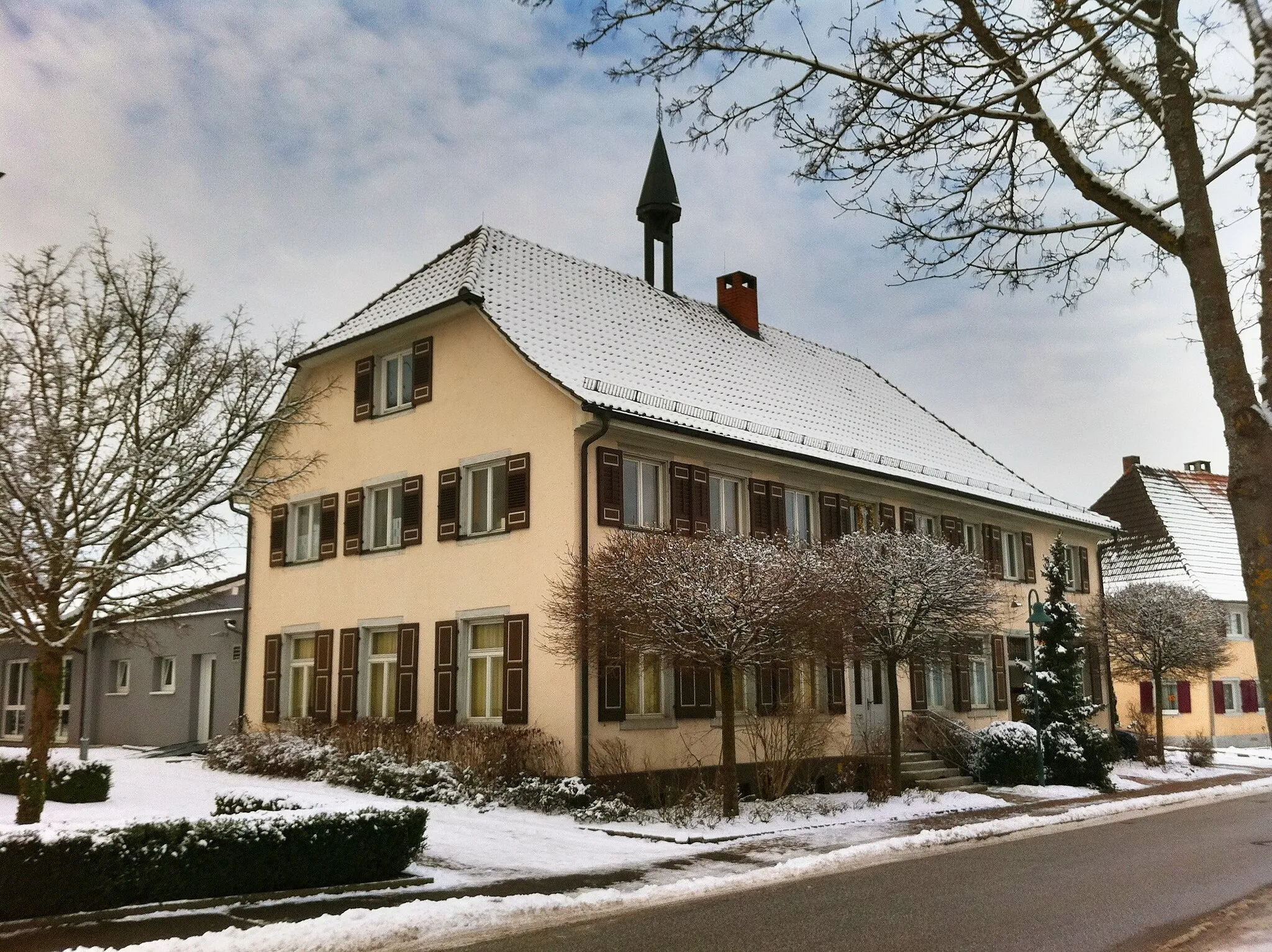 Photo showing: Alte Schule Überlingen am Ried