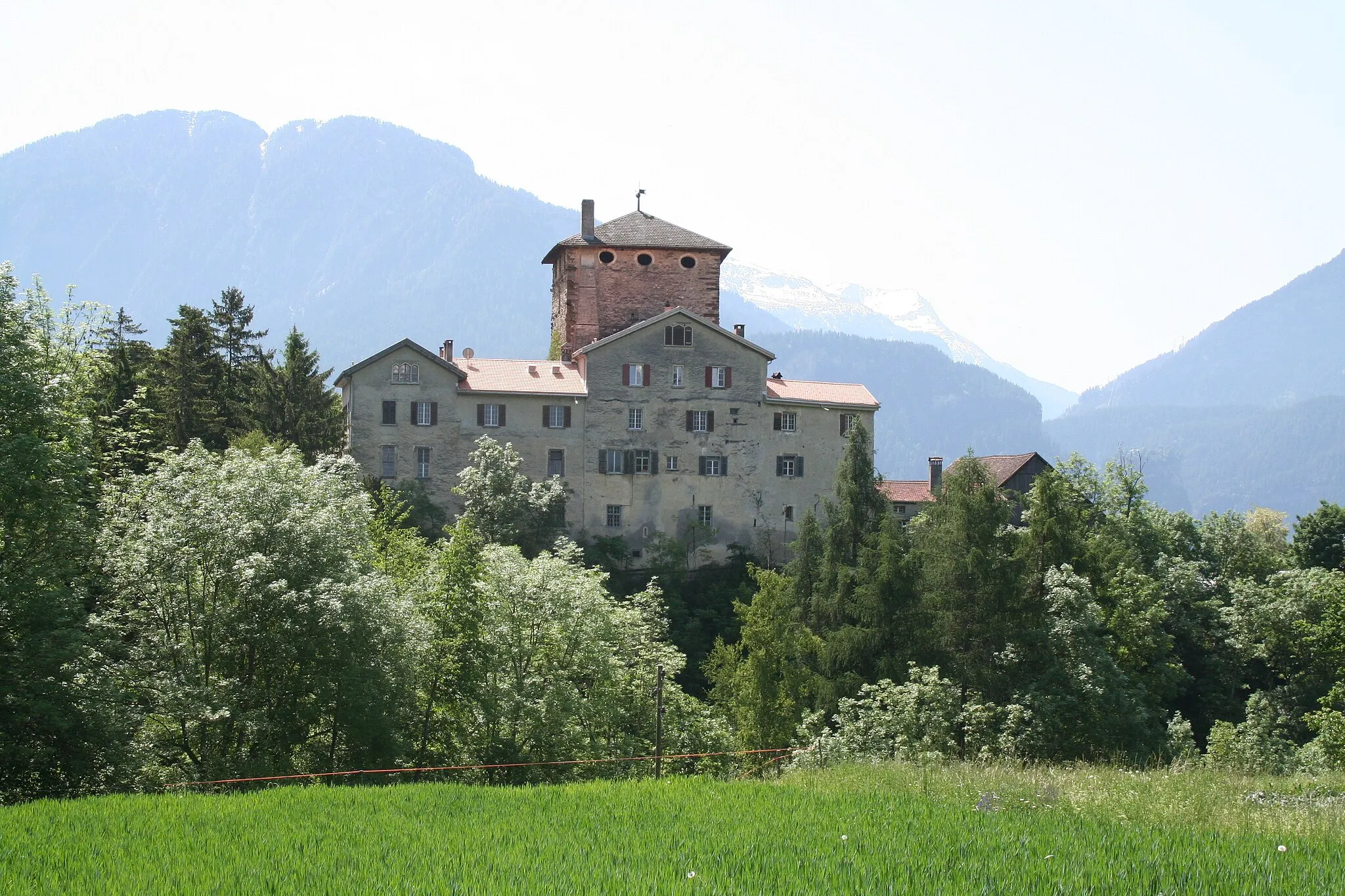 Photo showing: {de:Schloss Rietberg: Ansicht von Nordwesten