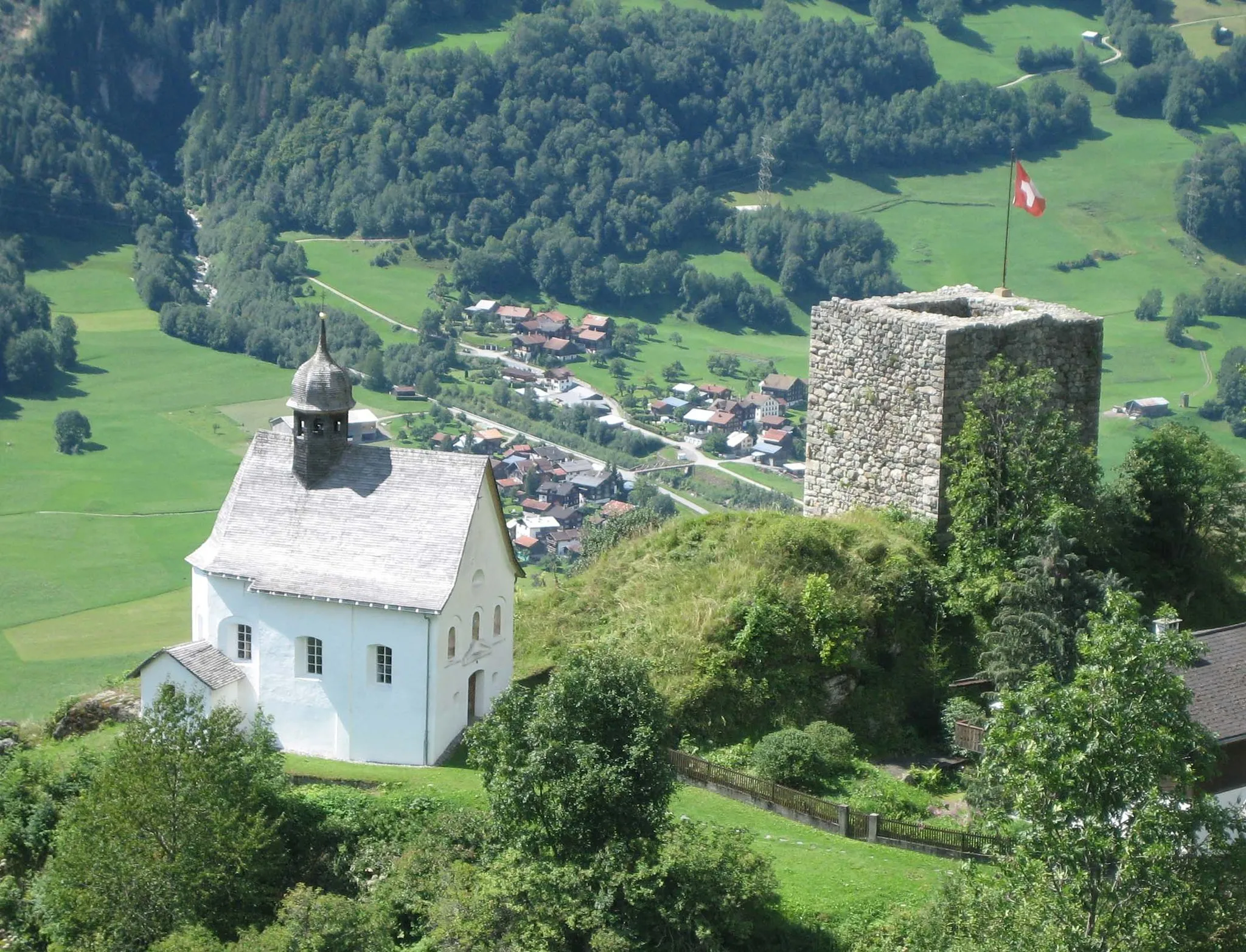 Photo showing: Turm und Kirche Sta Maria dalla Neiv