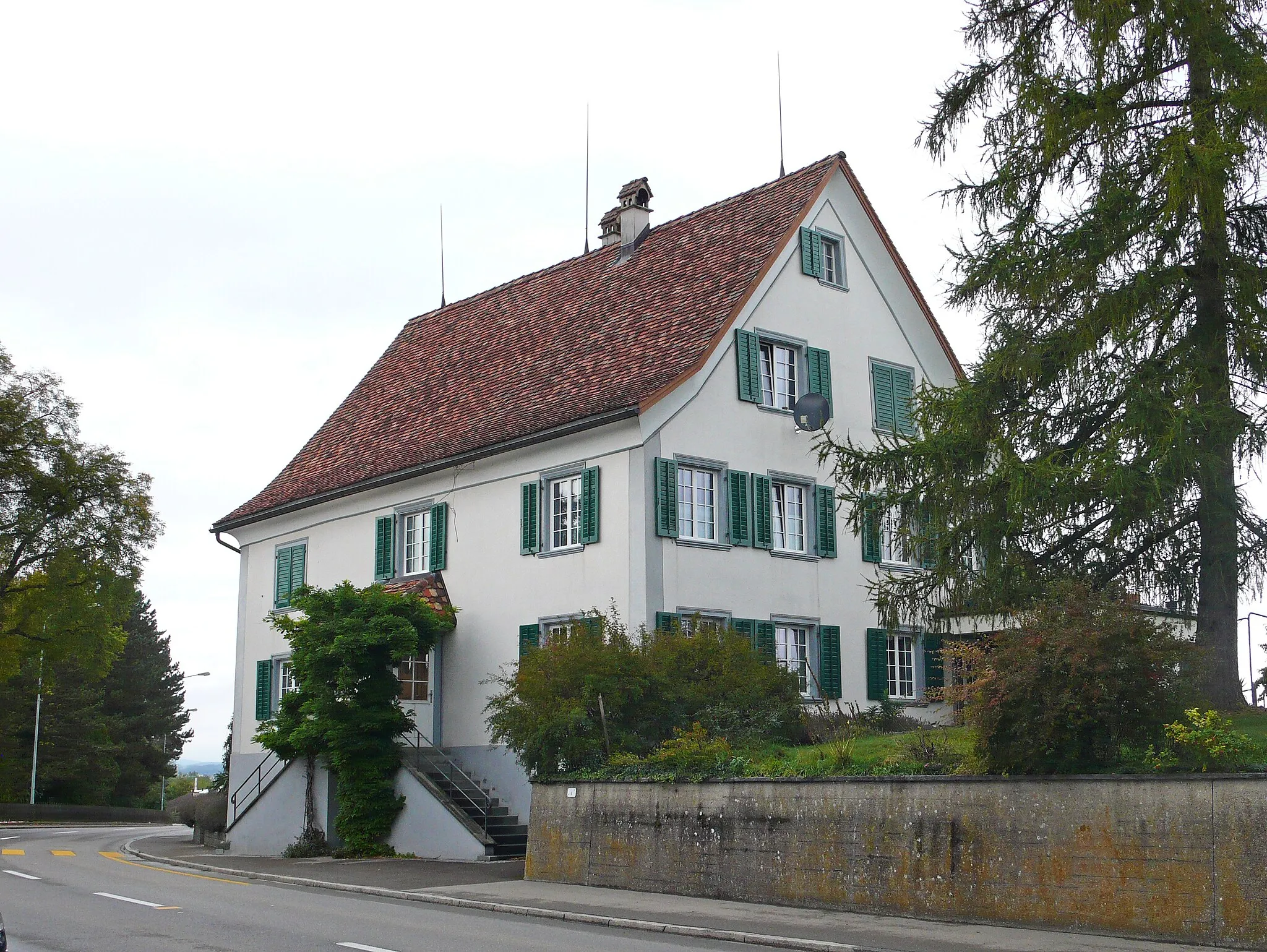 Photo showing: House in Scherzingen, Switzerland.