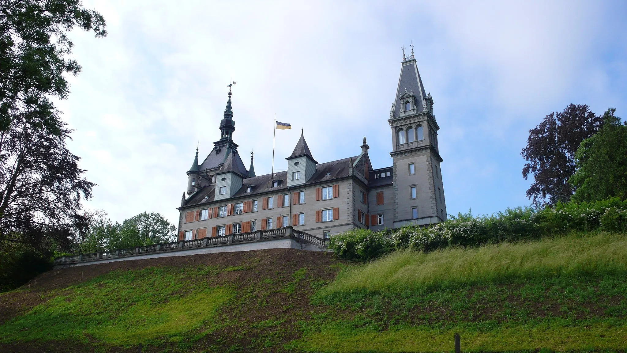 Photo showing: Castell Castle in Tägerwilen, Switzerland. Seen from North West.