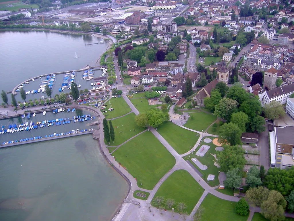 Photo showing: Die Bodensee-Stadt Arbon in einer Luftaufnahme (Hafen)