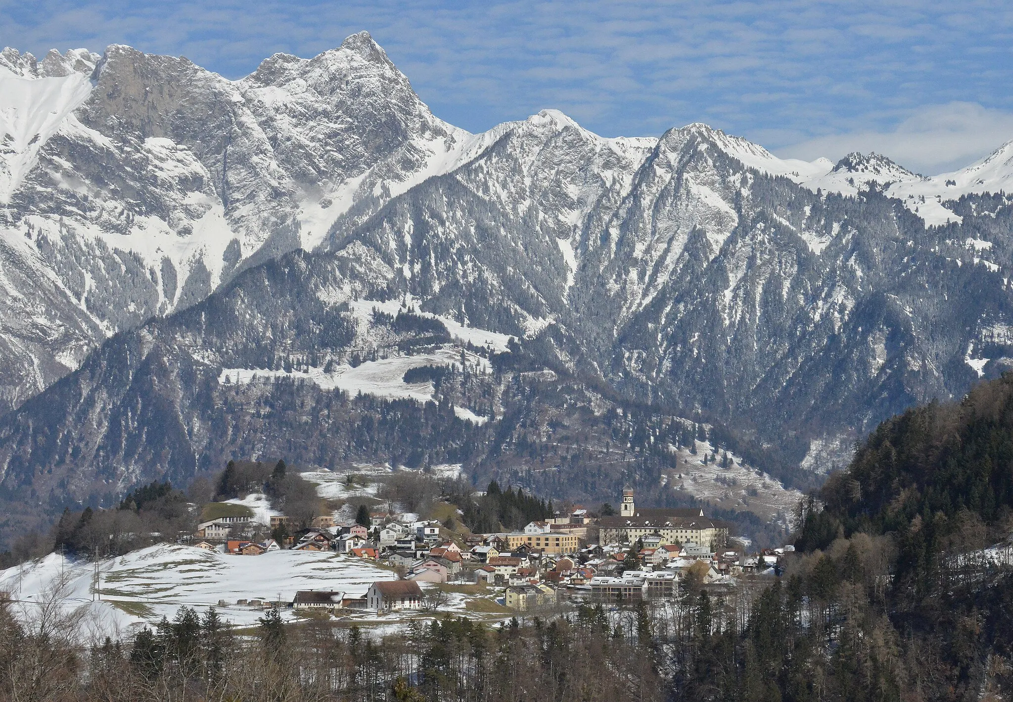 Photo showing: der Pfäfers von der Valenserstraße.