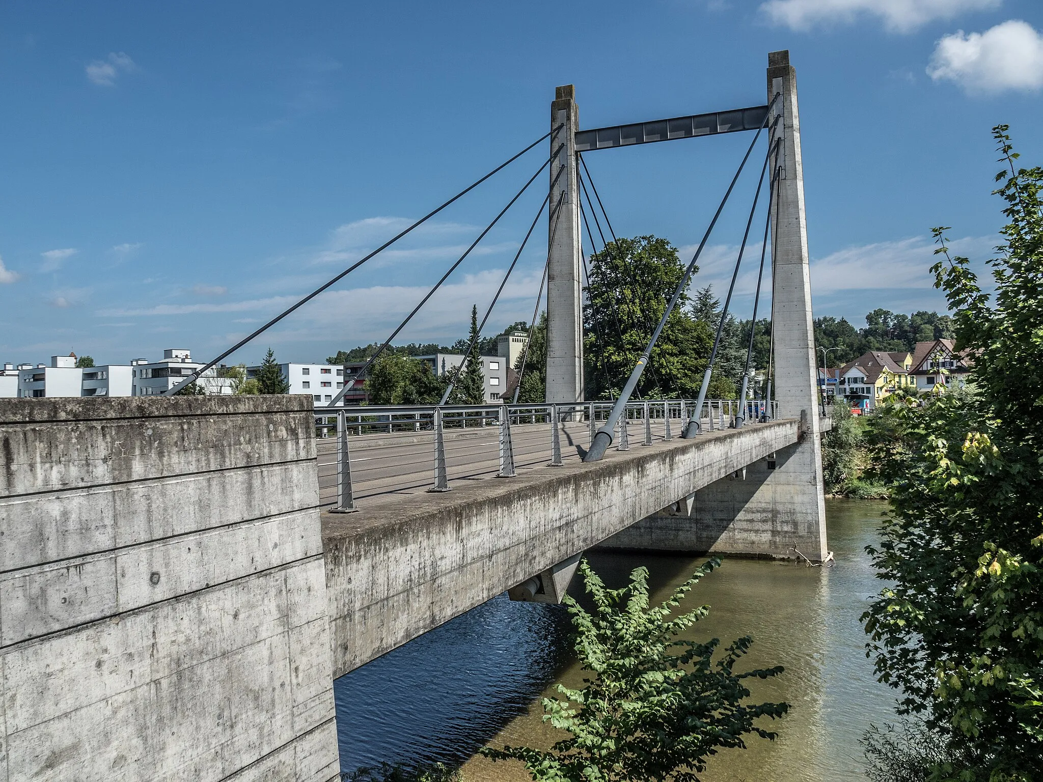 Photo showing: Thurbrugg Road Bridge over the Thur River, Kradolf-Schönenberg, Canton of Thurgau, Switzerland