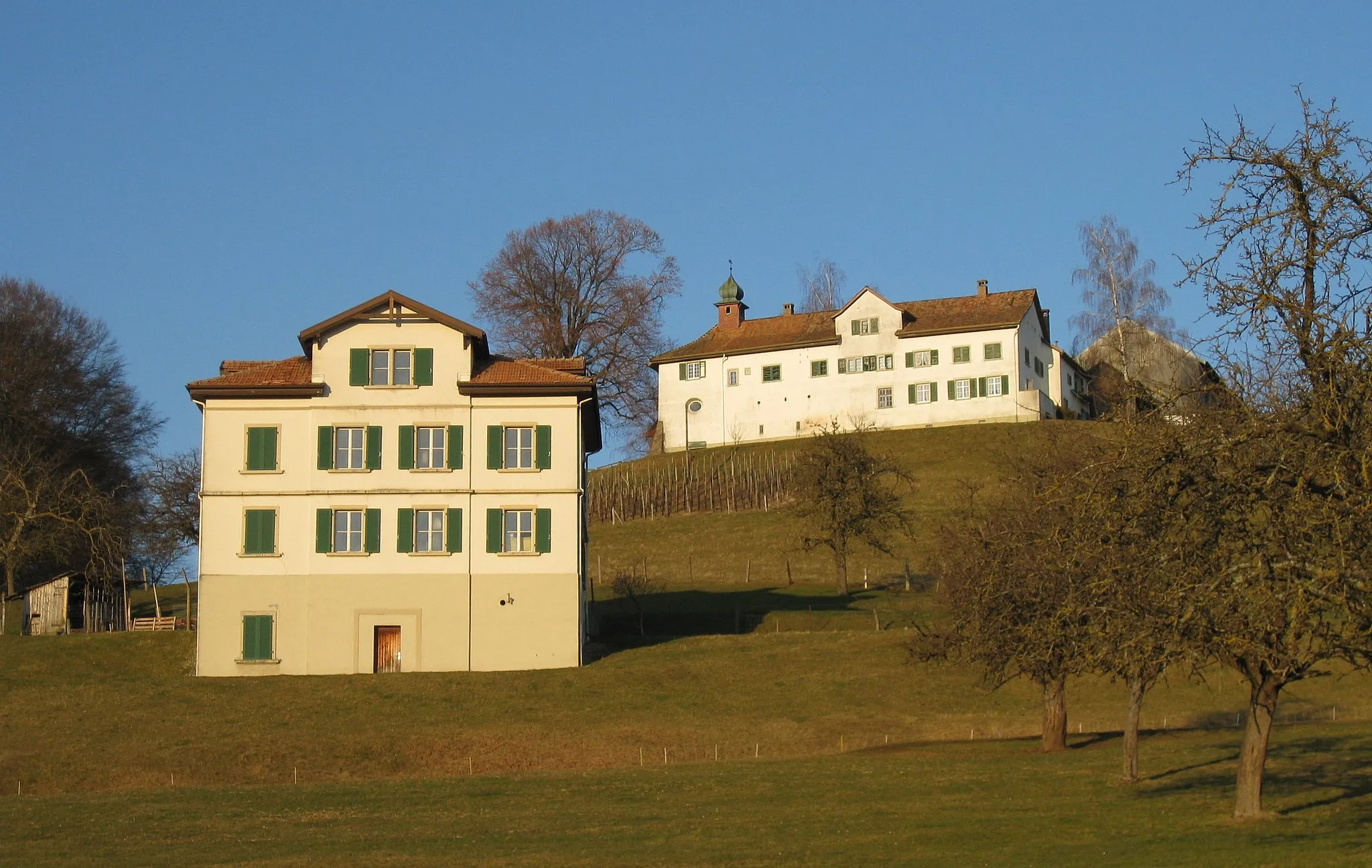 Photo showing: Das Schloss und das untere Schloss (Schlosshof) von Bettwiesen.