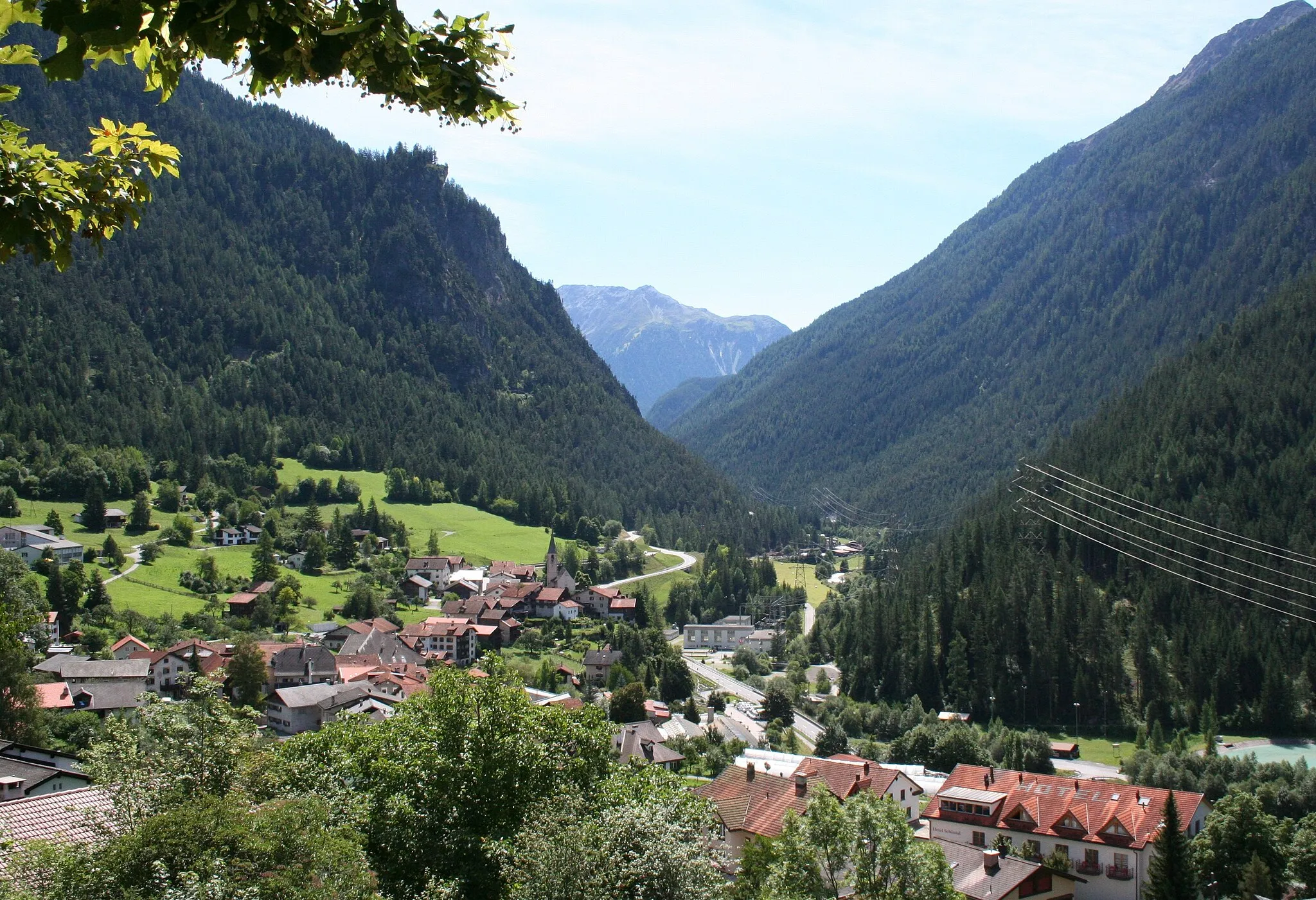 Photo showing: Filisur im Albulatal, Blick nach Südosten