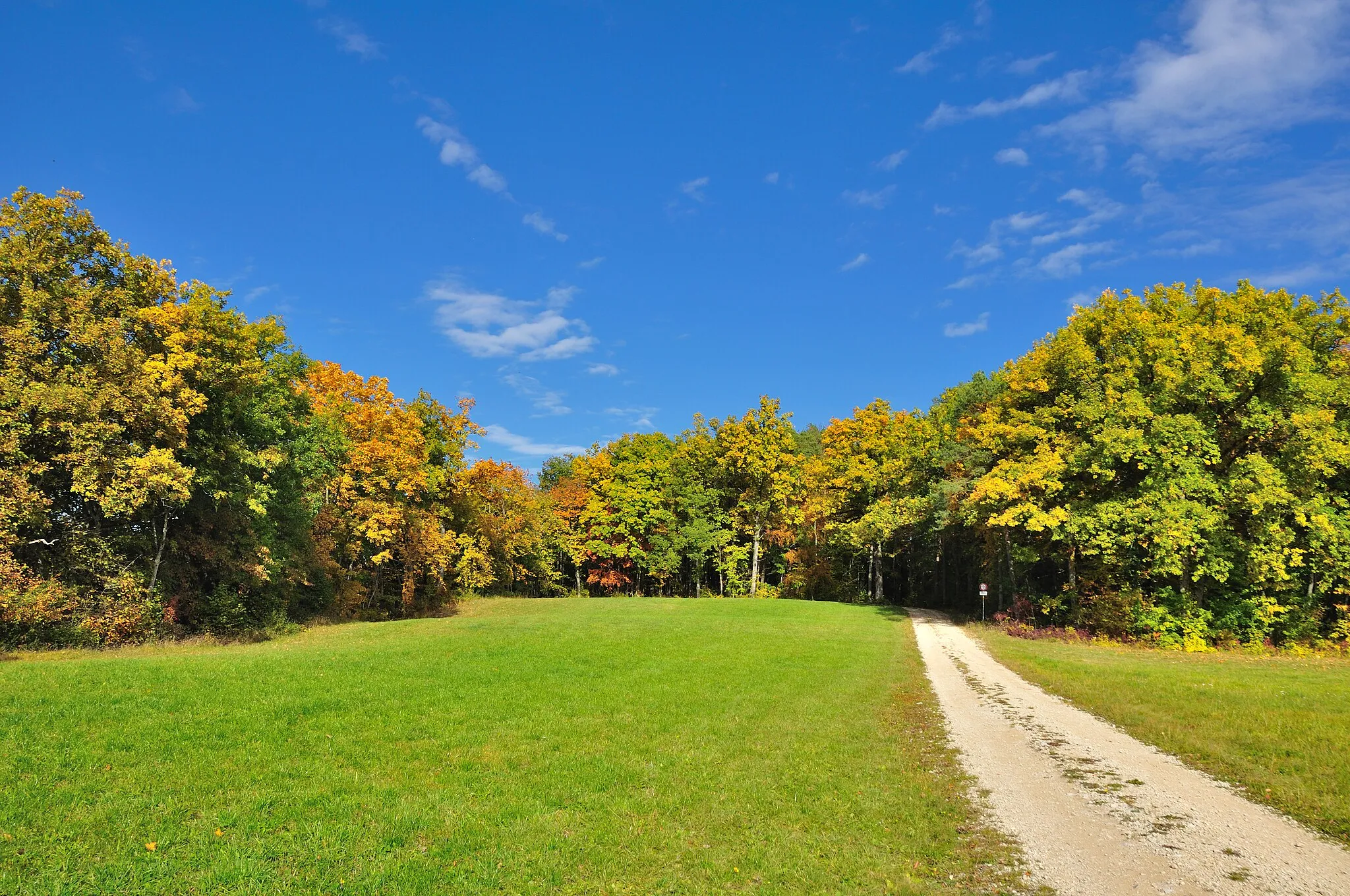 Photo showing: Switzerland, Canton of Schaffhausen, hike on Reiat, a hilly area northeast of Schaffhausen