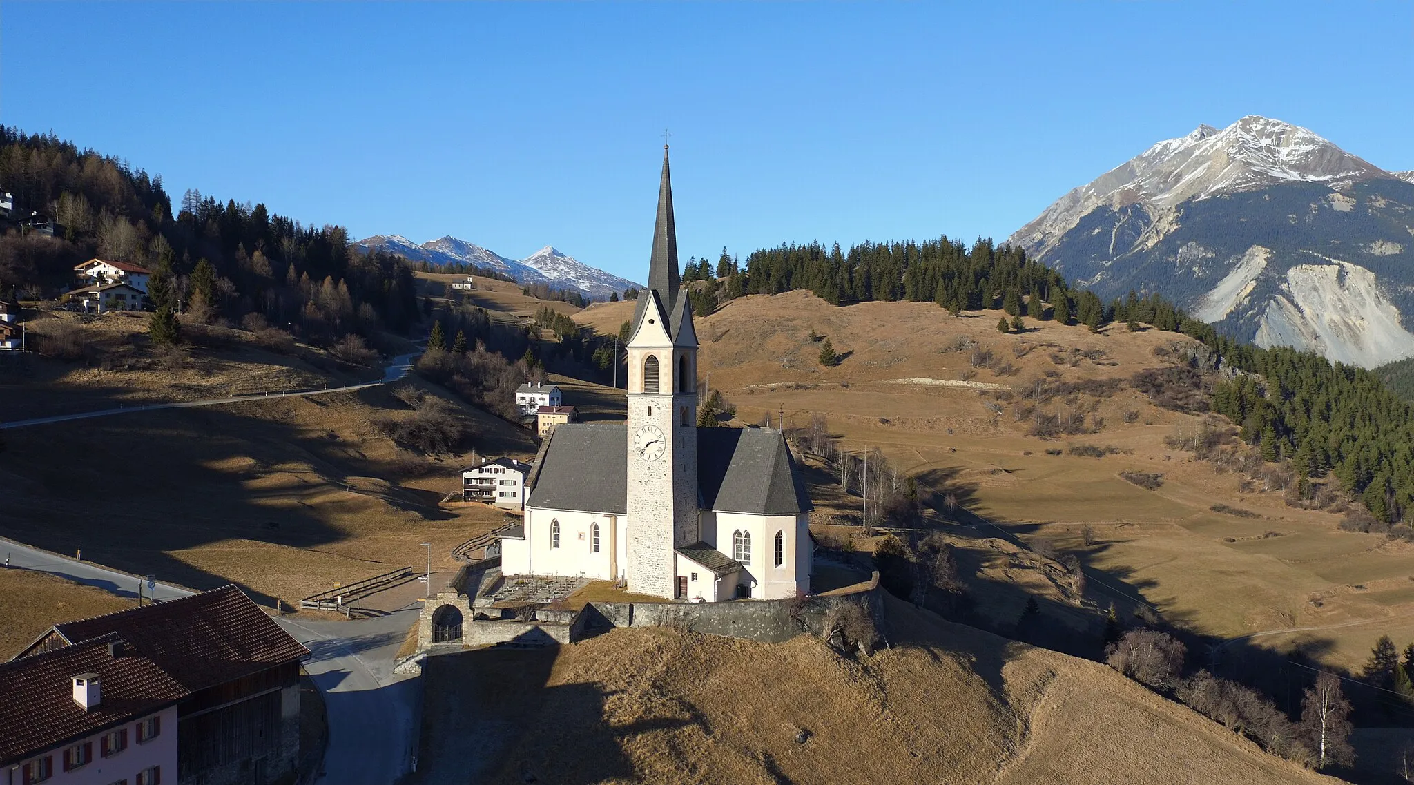 Photo showing: Aerial recording of Church S. Gieri (Salouf, Grisons, Switzerland)
