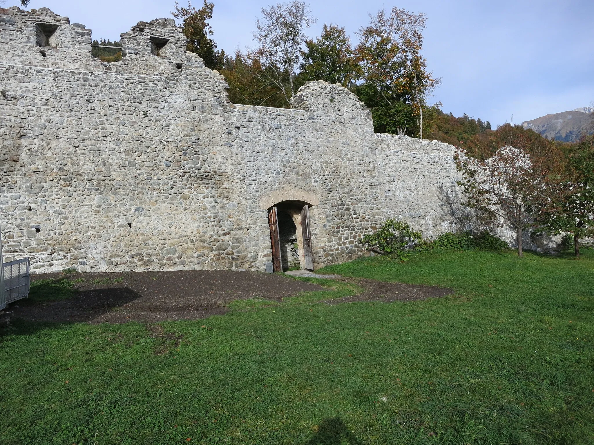 Photo showing: Burg Castels, Putz GR, Schweiz