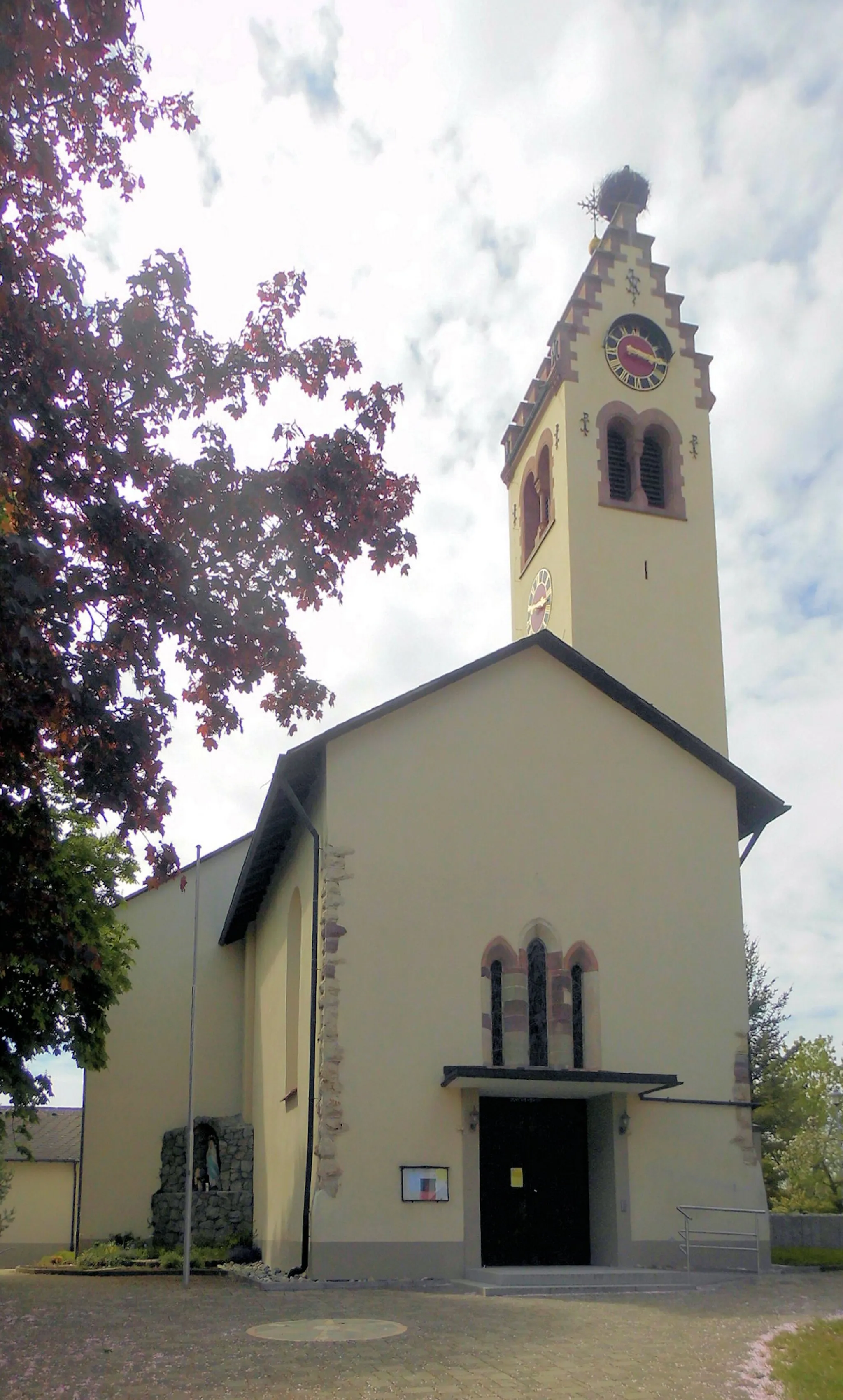 Photo showing: Kirche St. Johannes der Täufer in Pfohren, Stadt Donaueschingen, Deutschland