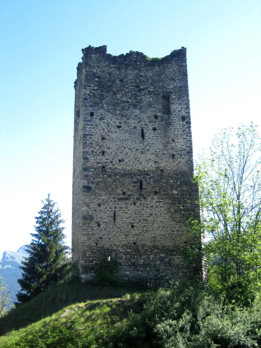Photo showing: Turm von Westen