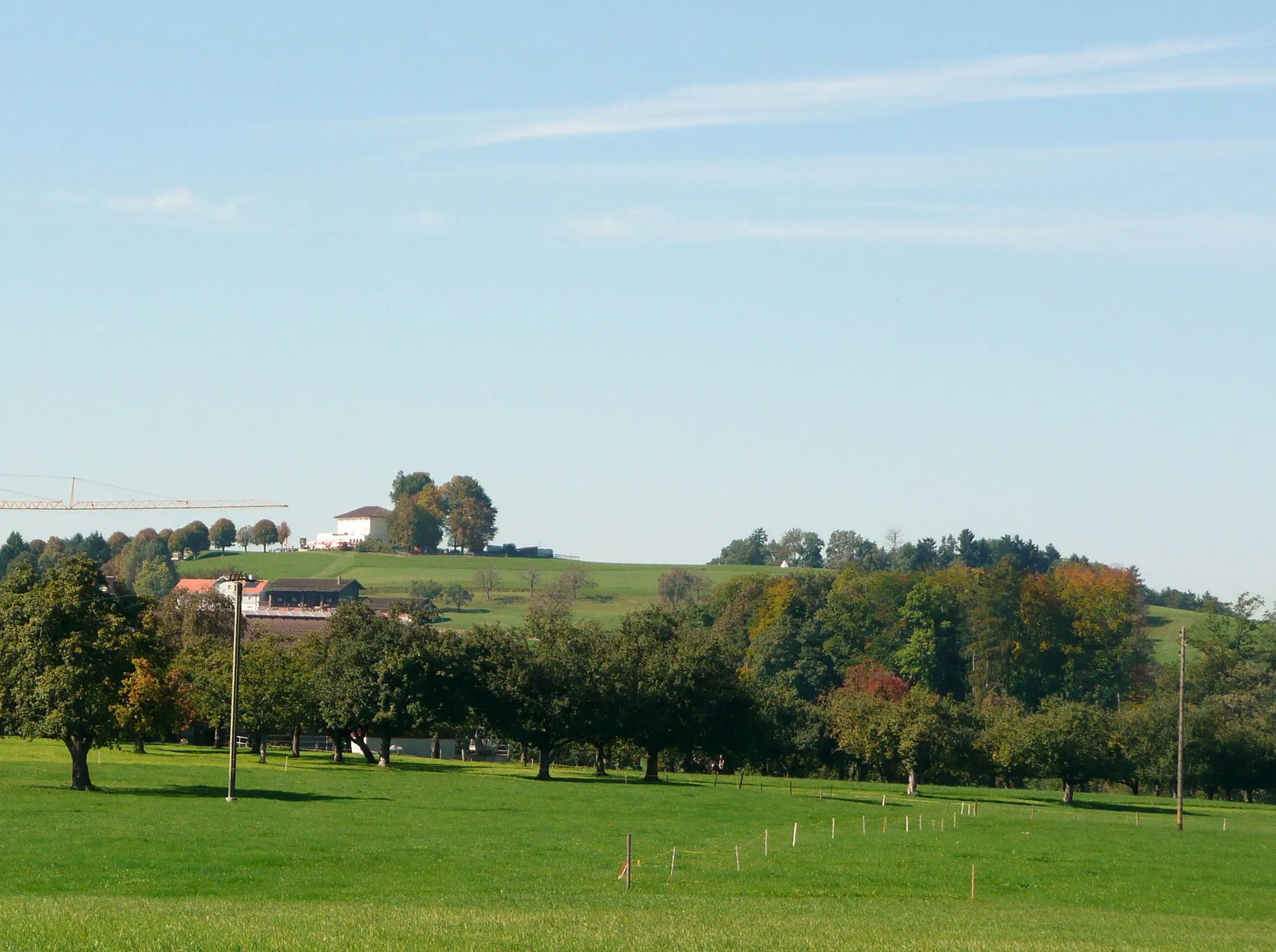 Photo showing: Der Nollen ist ein Hügel in der Gemeinde Wuppenau im Kanton Thurgau, Schweiz.