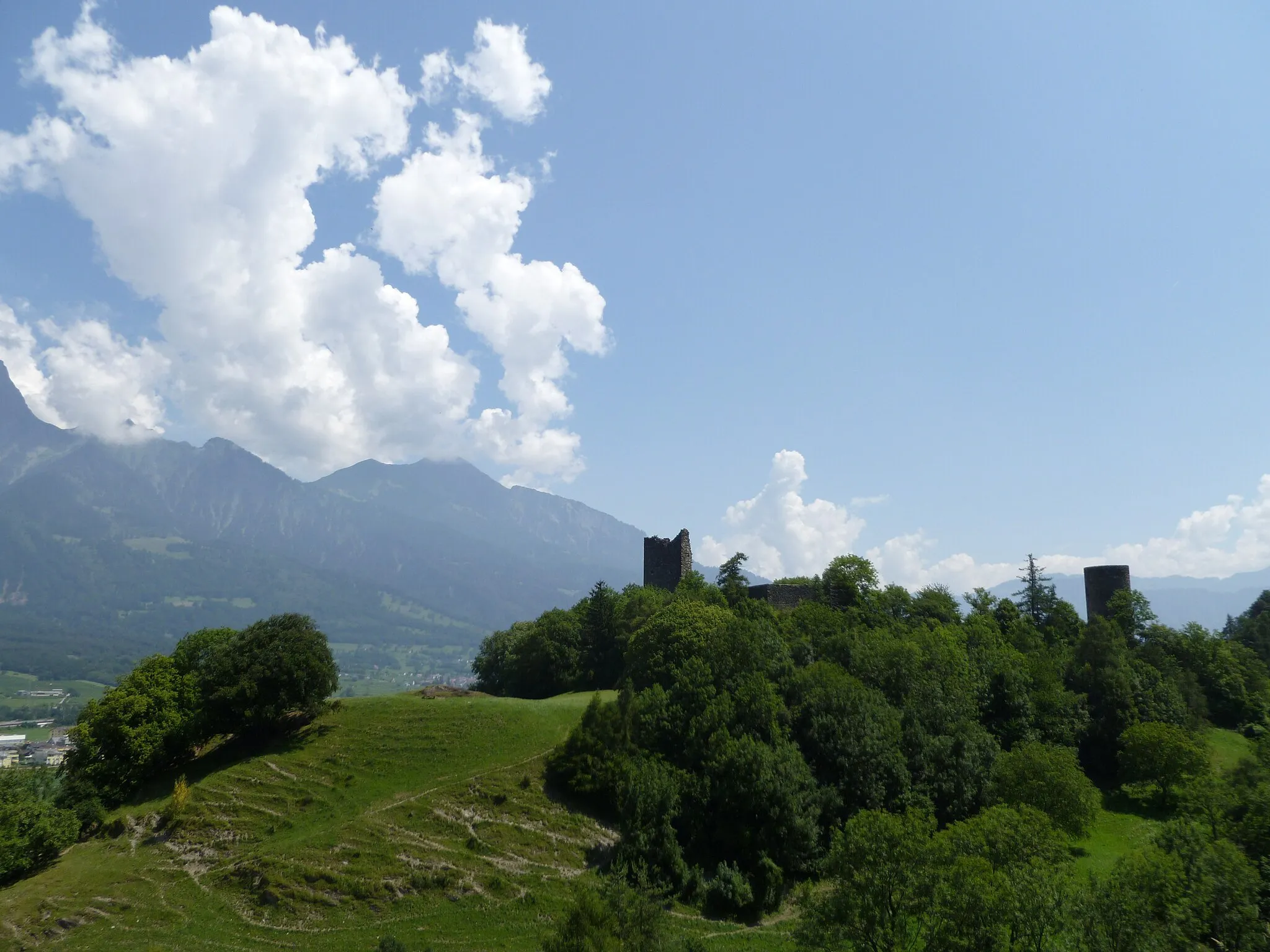 Photo showing: Castle ruin Freudenberg