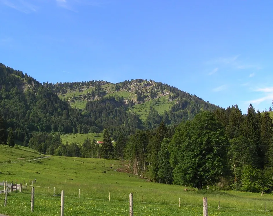 Photo showing: Eineguntkopf/Rohnehöhe from the area of the Unterlauchalpe