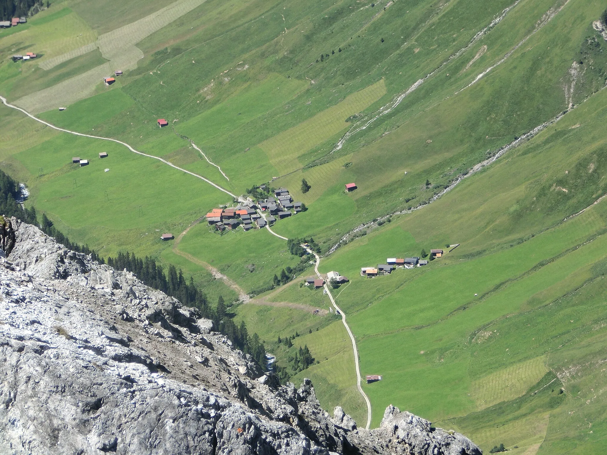 Photo showing: Sapün, picture taken from Chüpfenflue, Arosa, Davos, Grison, Switzerland